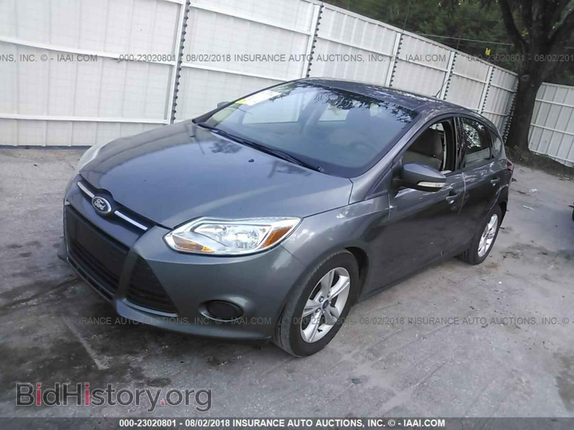 2014 Ford Focus - VIN: 1FADP3K21EL457621 - Photo 2
