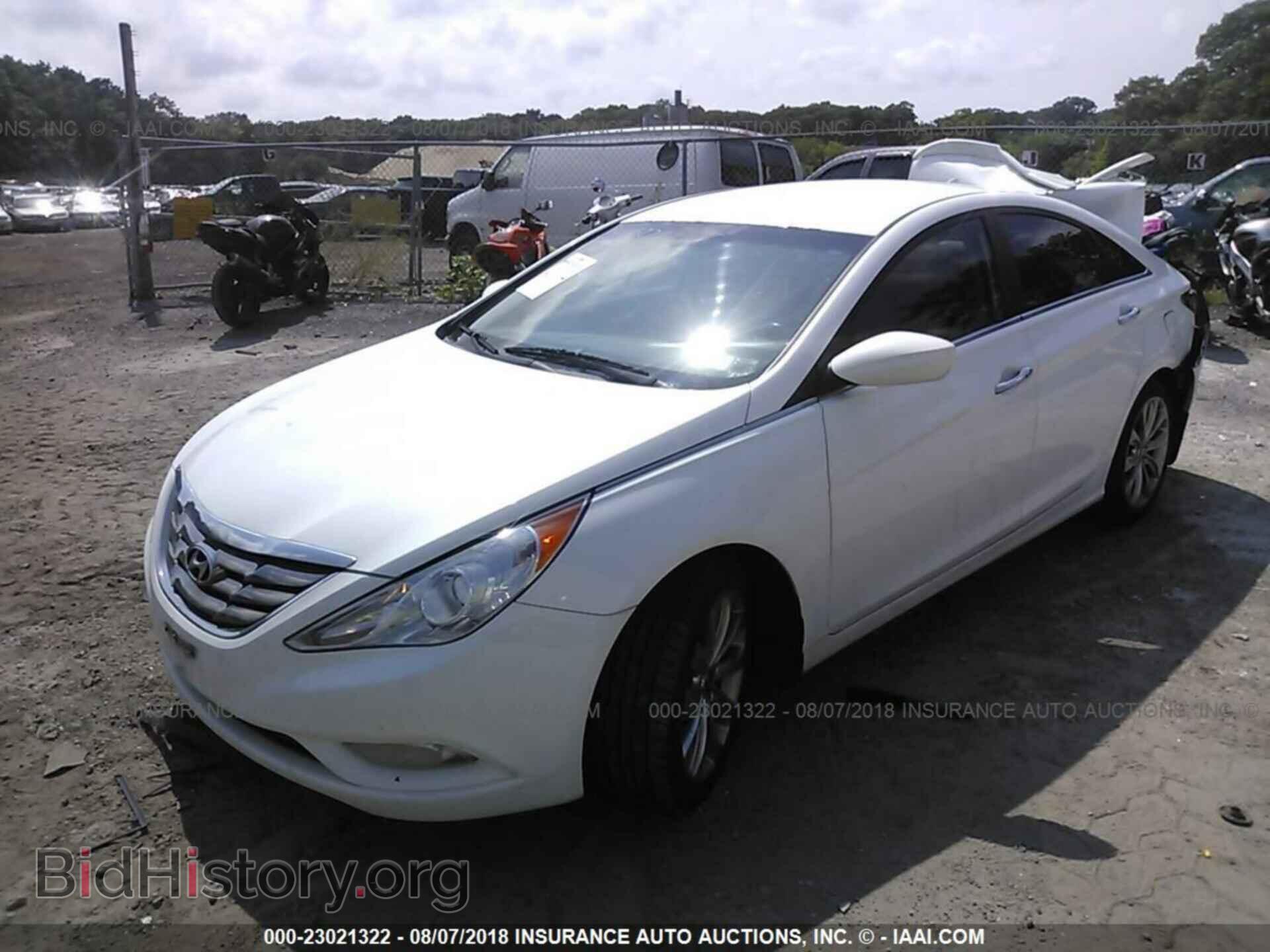2012 Hyundai Sonata - VIN: 5NPEC4AC5CH446892 - Фото 2