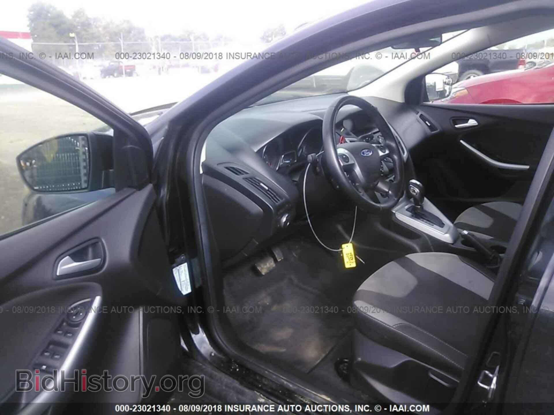 2012 Ford Focus - VIN: 1FAHP3F28CL433826 - Photo 5