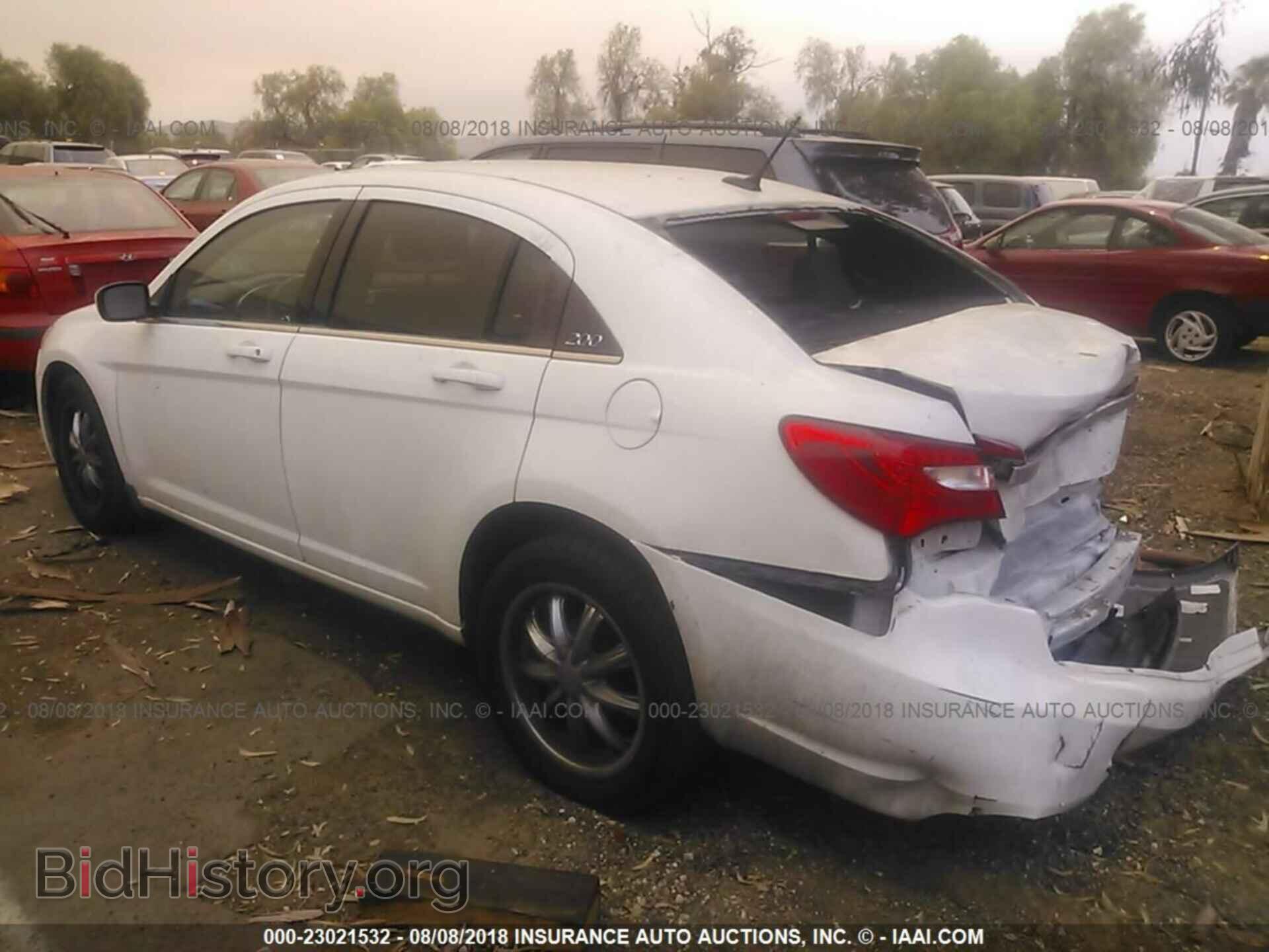 2012 CHRYSLER 200 - VIN: 1C3CCBABXCN223058 - Фото 3