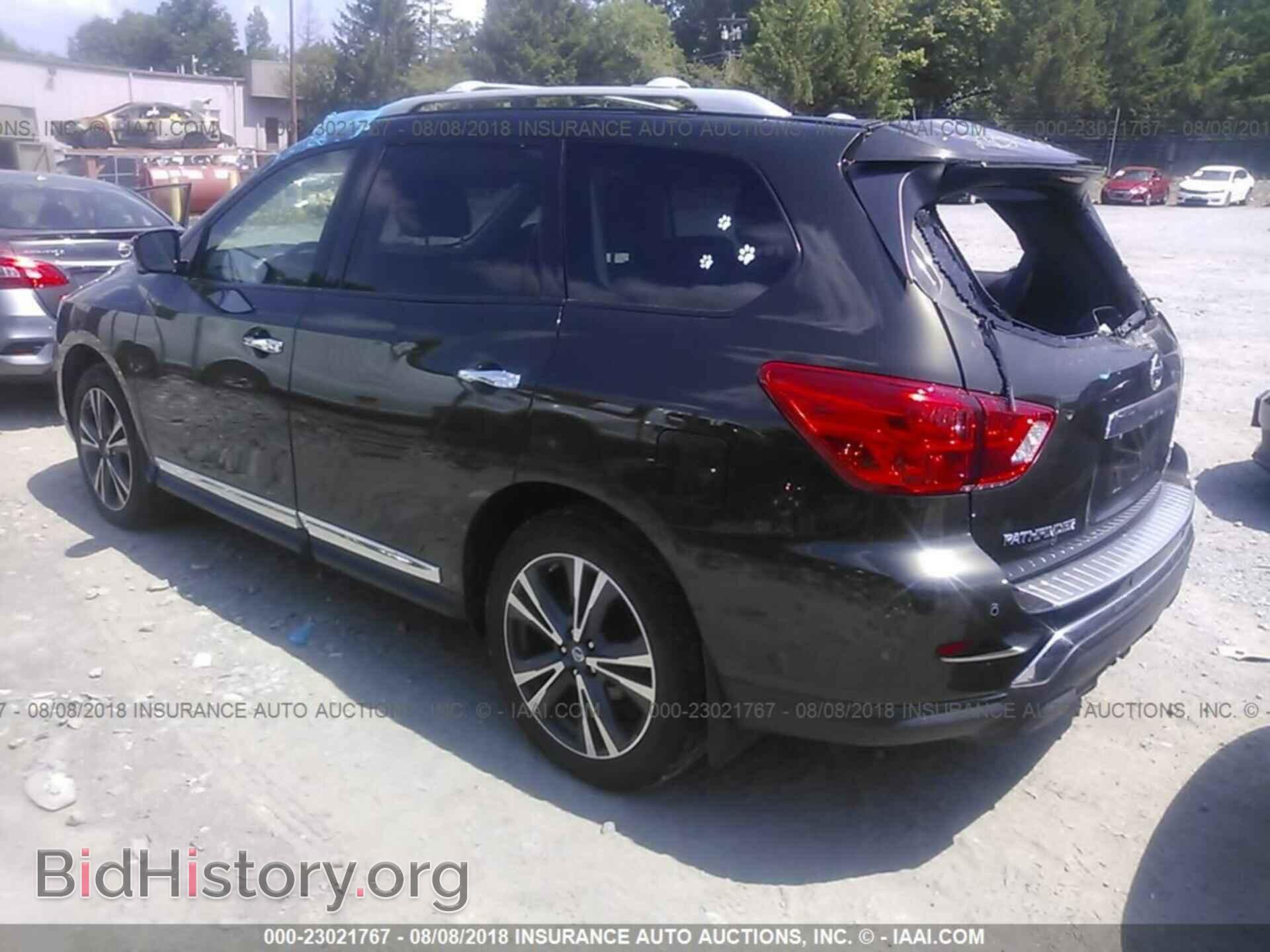 2017 Nissan Pathfinder - VIN: 5N1DR2MM4HC619867 - Фото 3