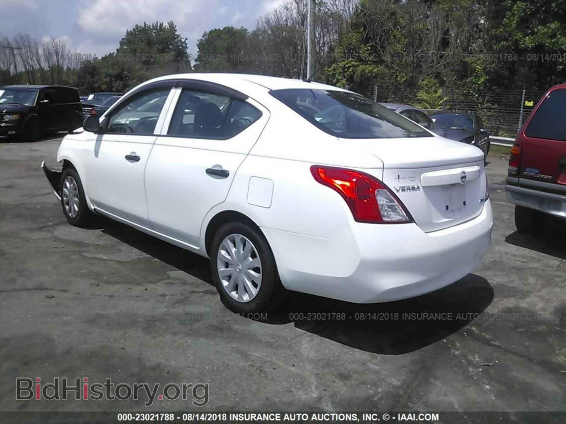 2012 Nissan Versa - VIN: 3N1CN7AP2CL820139 - Фото 3