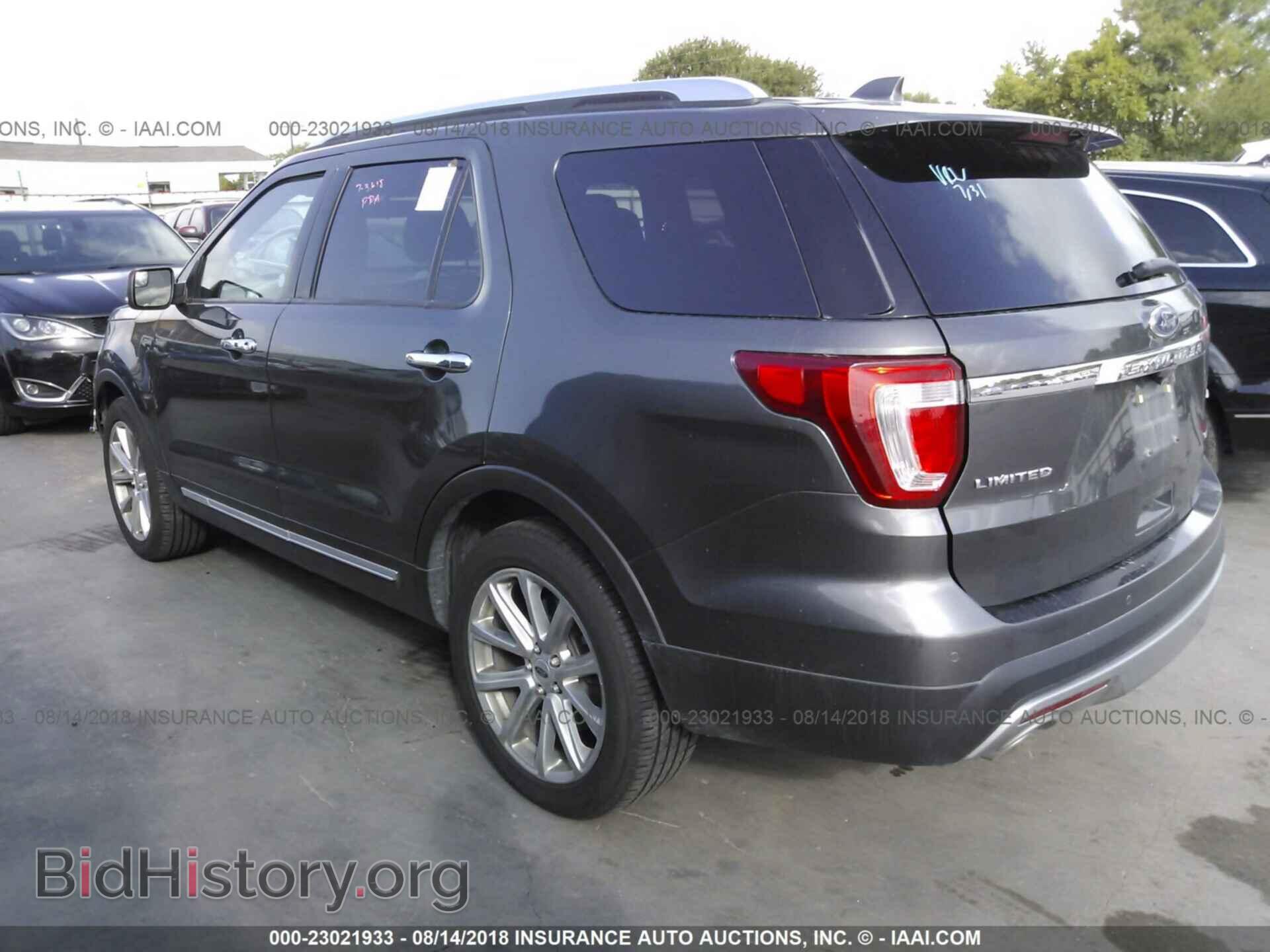 2017 Ford Explorer - VIN: 1FM5K8F80HGC38666 - Photo 3