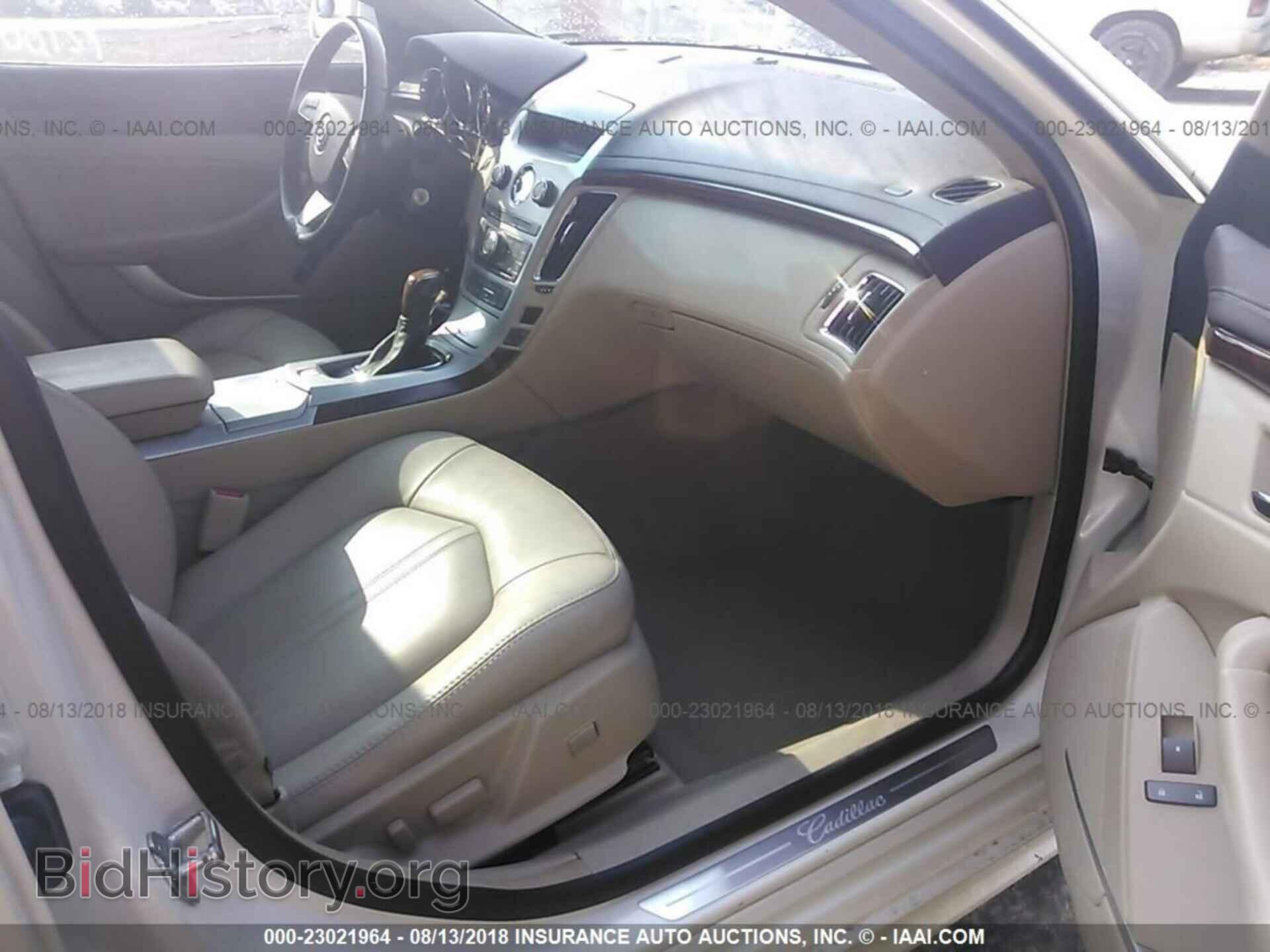2011 Cadillac Cts - VIN: 1G6DF5EY0B0115747 - Фото 5