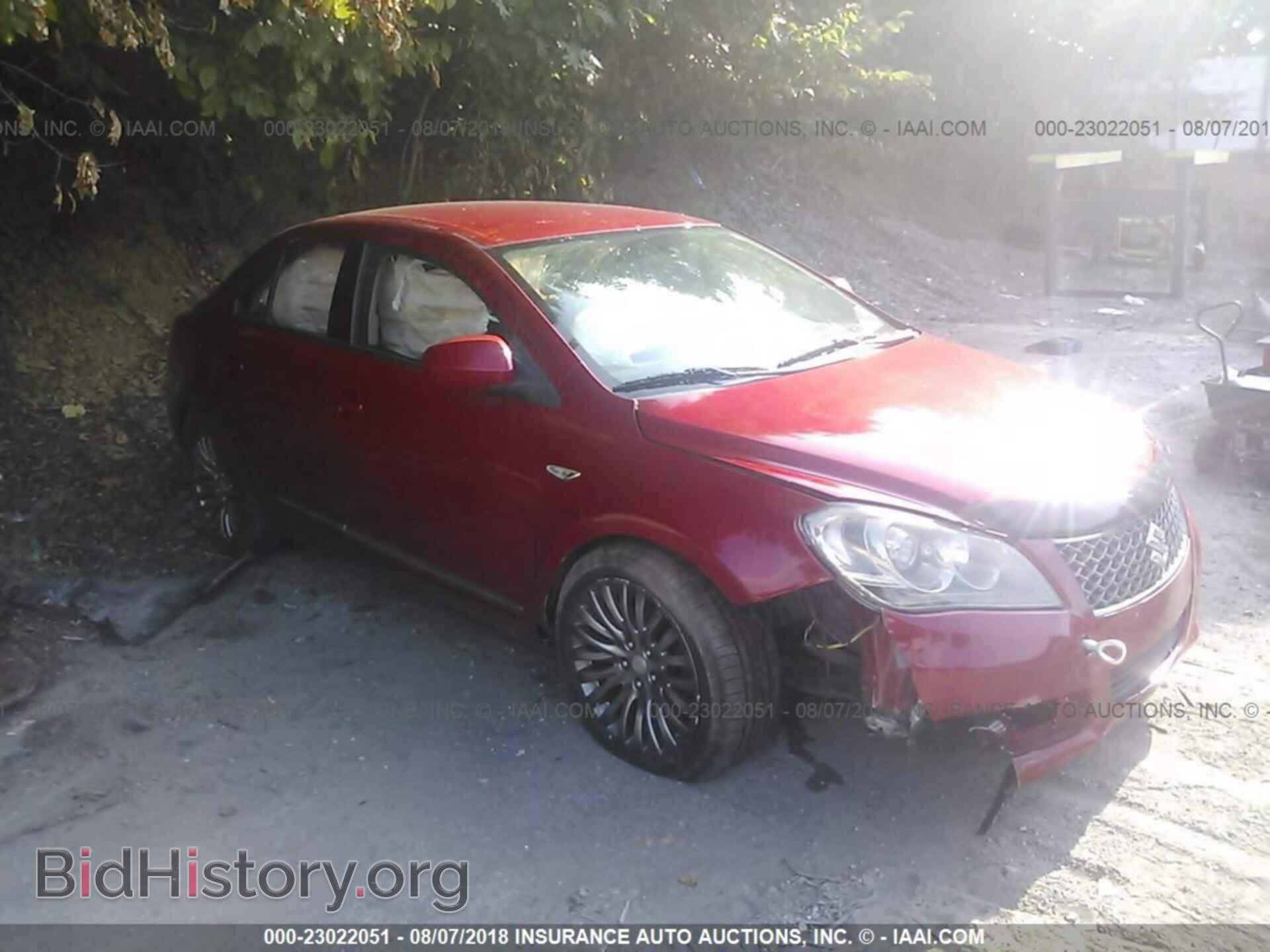 Фотография JS2RF9A35C6100086 - Suzuki Kizashi 2012