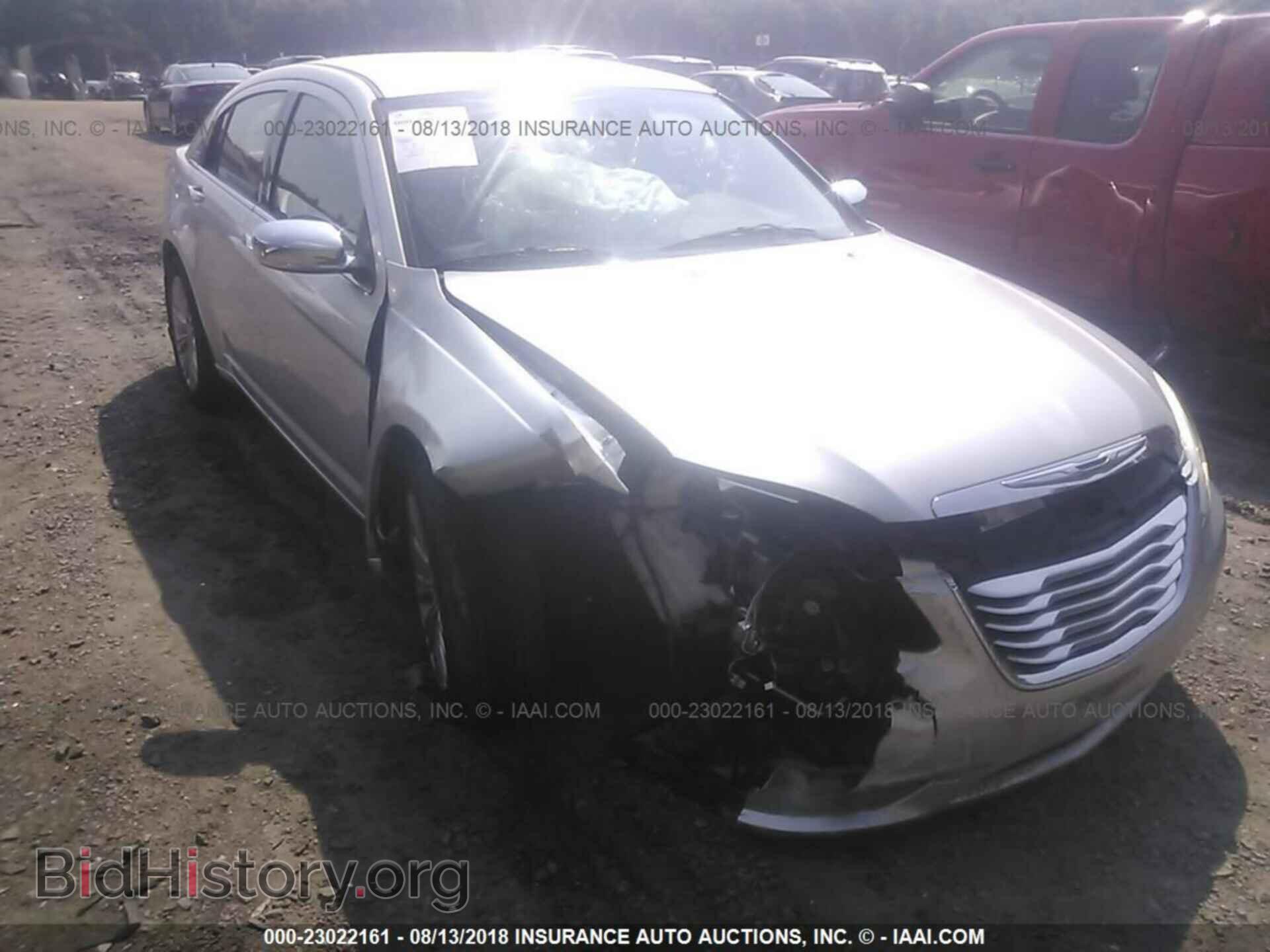 Photo 1C3BC2FB5BN626447 - Chrysler 200 2011