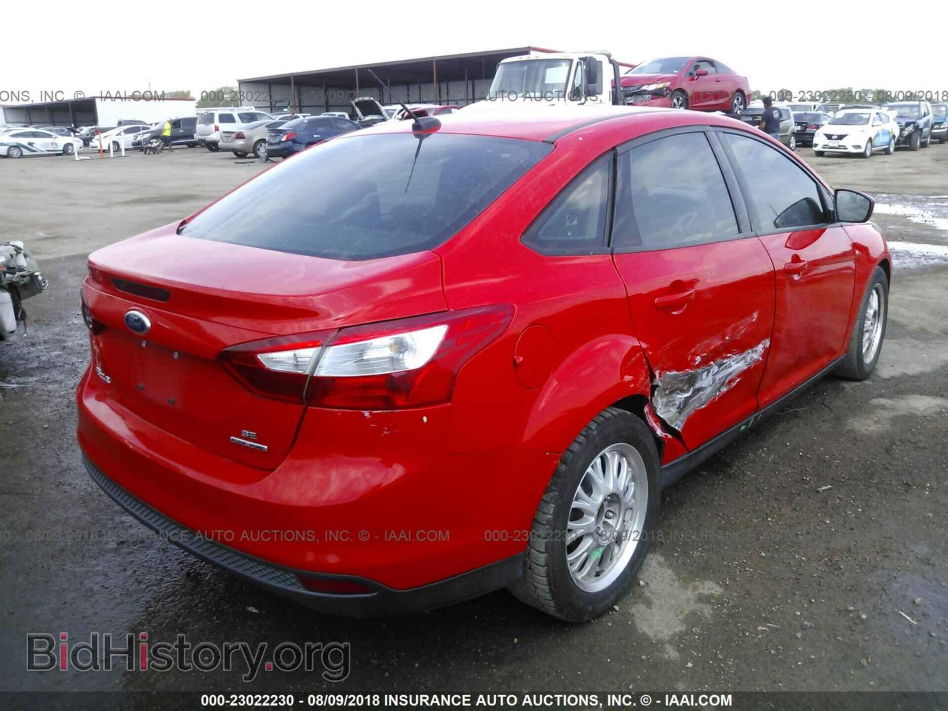 2012 Ford Focus - VIN: 1FAHP3F24CL449215 - Фото 4