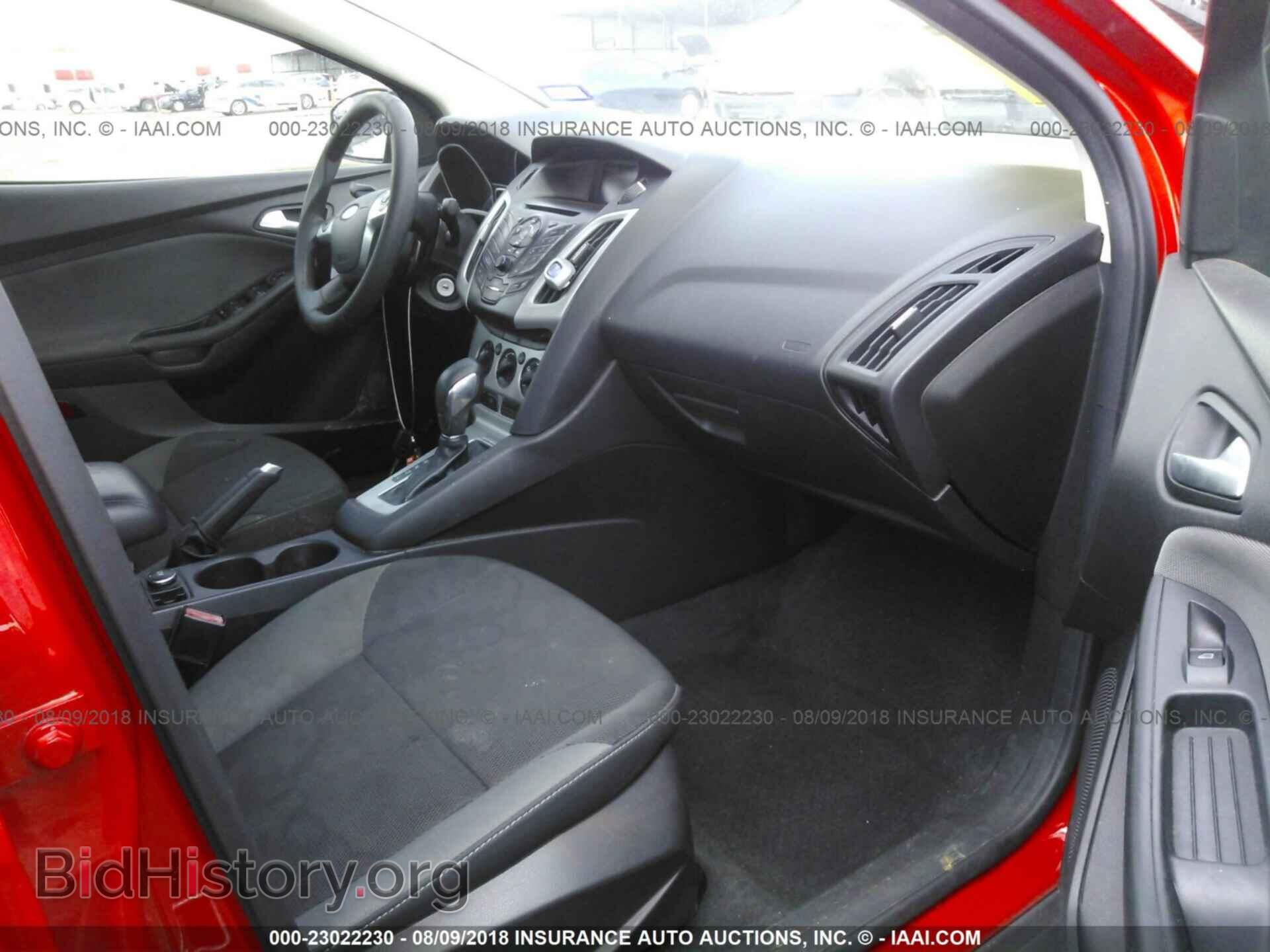 2012 Ford Focus - VIN: 1FAHP3F24CL449215 - Фото 5