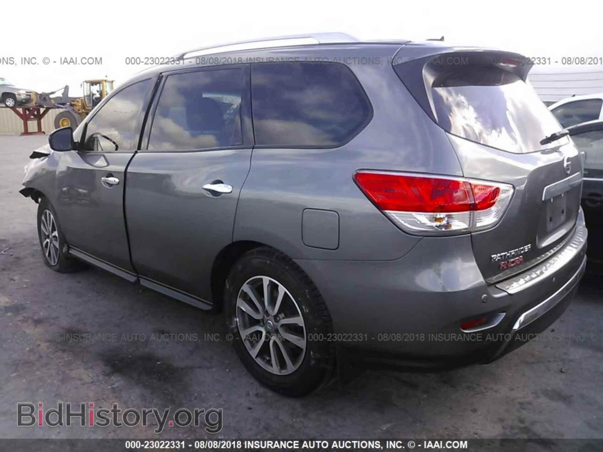 2015 Nissan Pathfinder - VIN: 5N1AR2MN8FC655571 - Фото 3