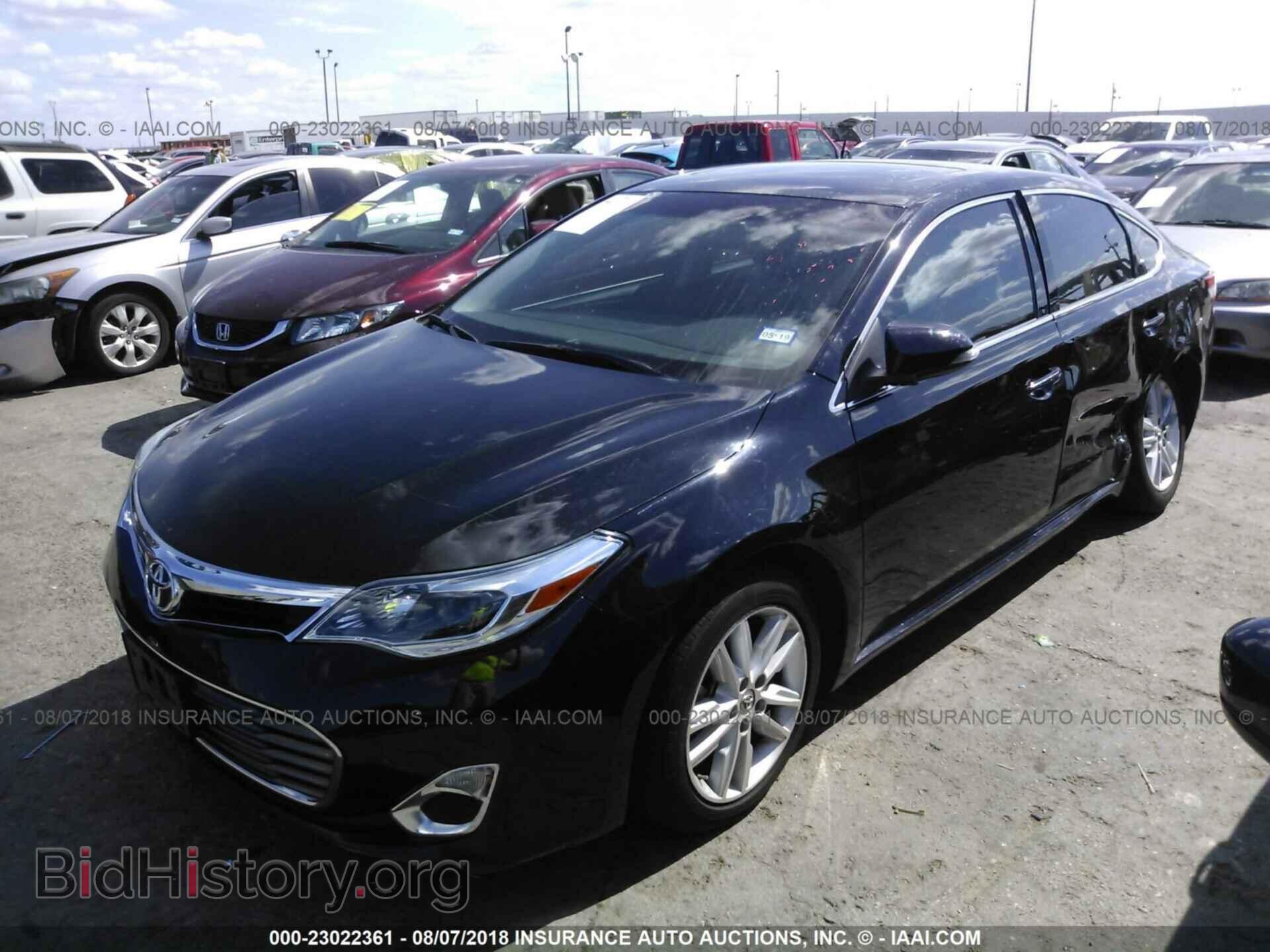 2014 Toyota Avalon - VIN: 4T1BK1EBXEU107622 - Фото 2