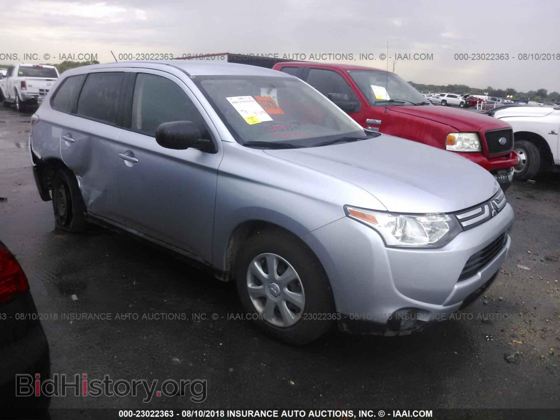 Photo JA4AD2A30EZ007346 - Mitsubishi Outlander 2014