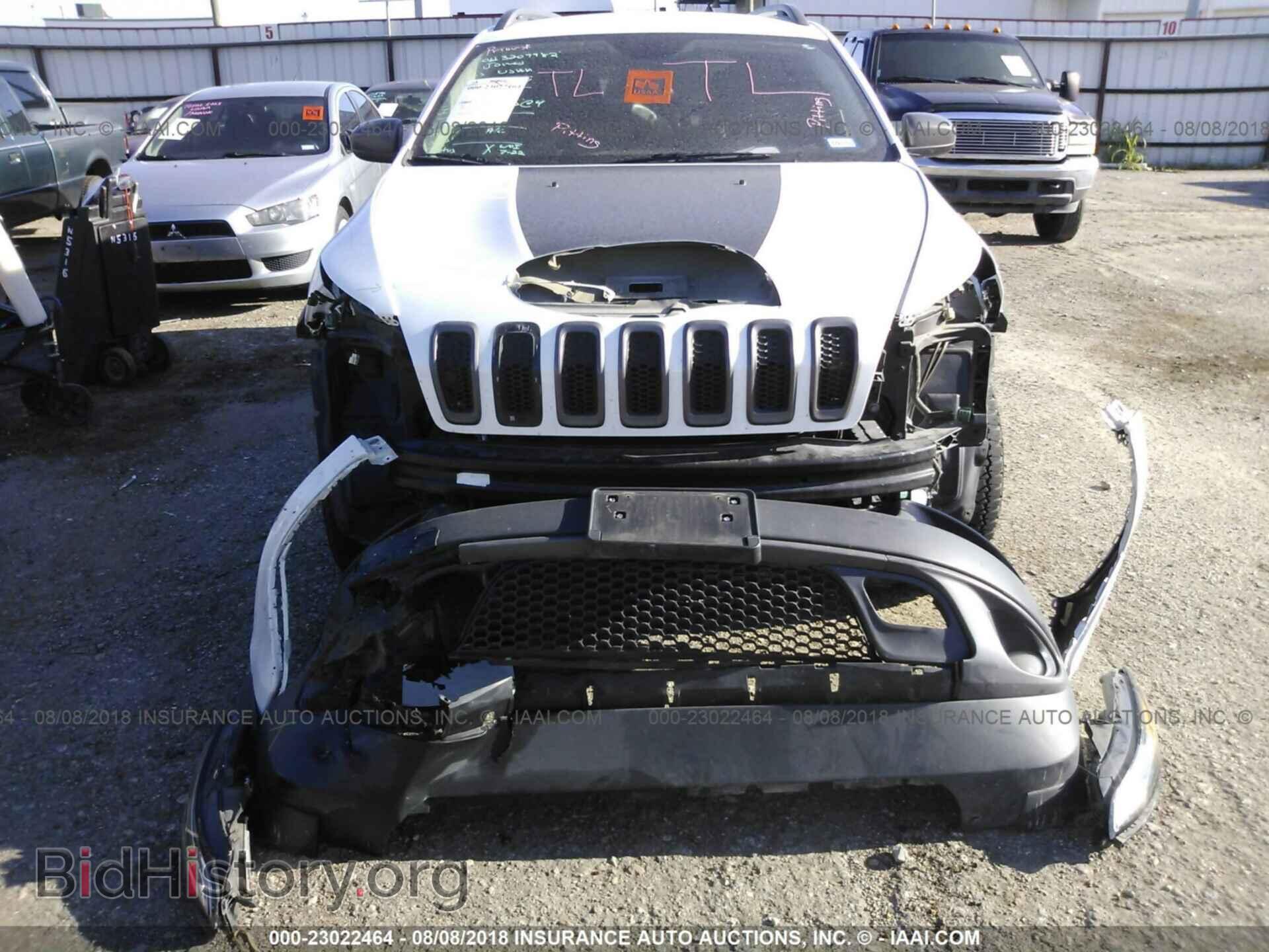 2015 Jeep Cherokee - VIN: 1C4PJMBS8FW653490 - Фото 6