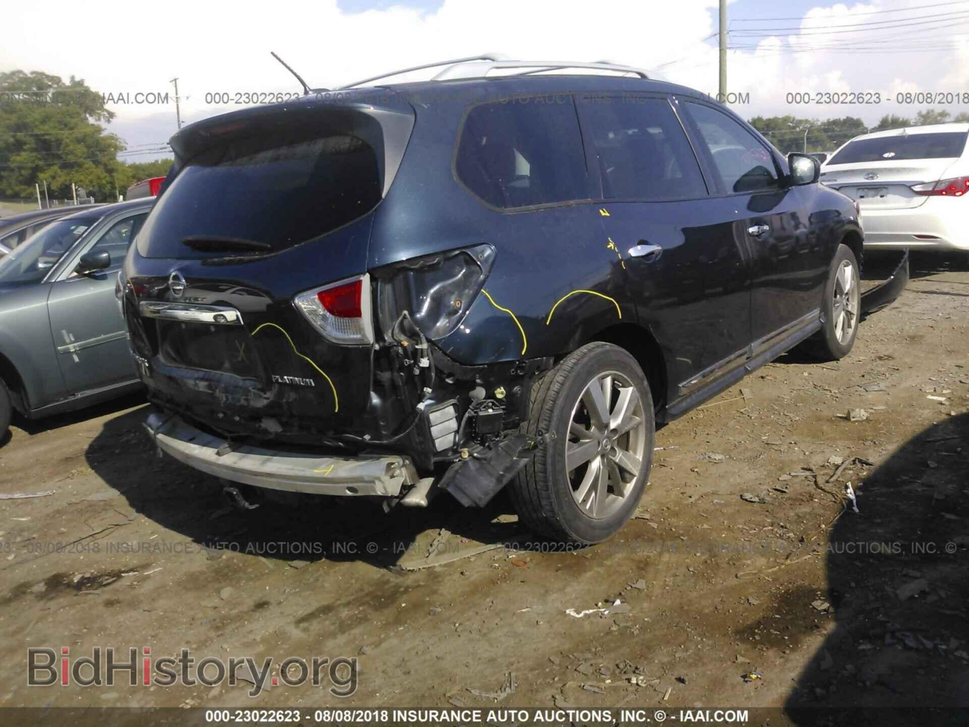 2015 Nissan Pathfinder - VIN: 5N1AR2MN4FC689538 - Фото 4