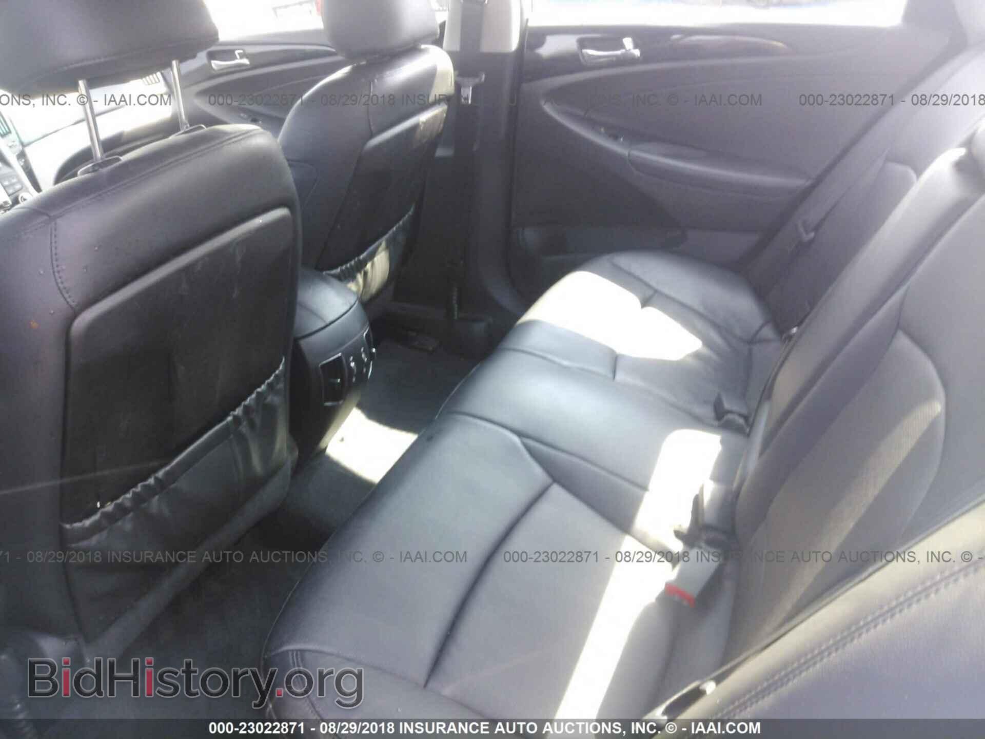 2012 Hyundai Sonata - VIN: 5NPEC4AC2CH473533 - Photo 8