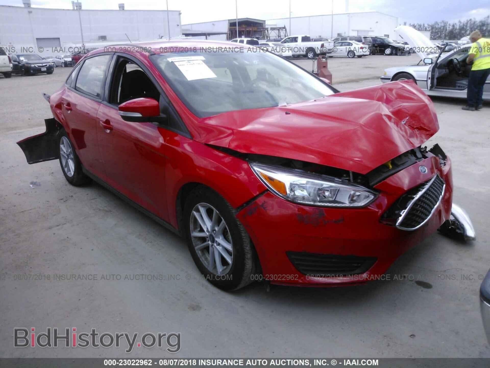Photo 1FADP3F27HL267546 - Ford Focus 2017