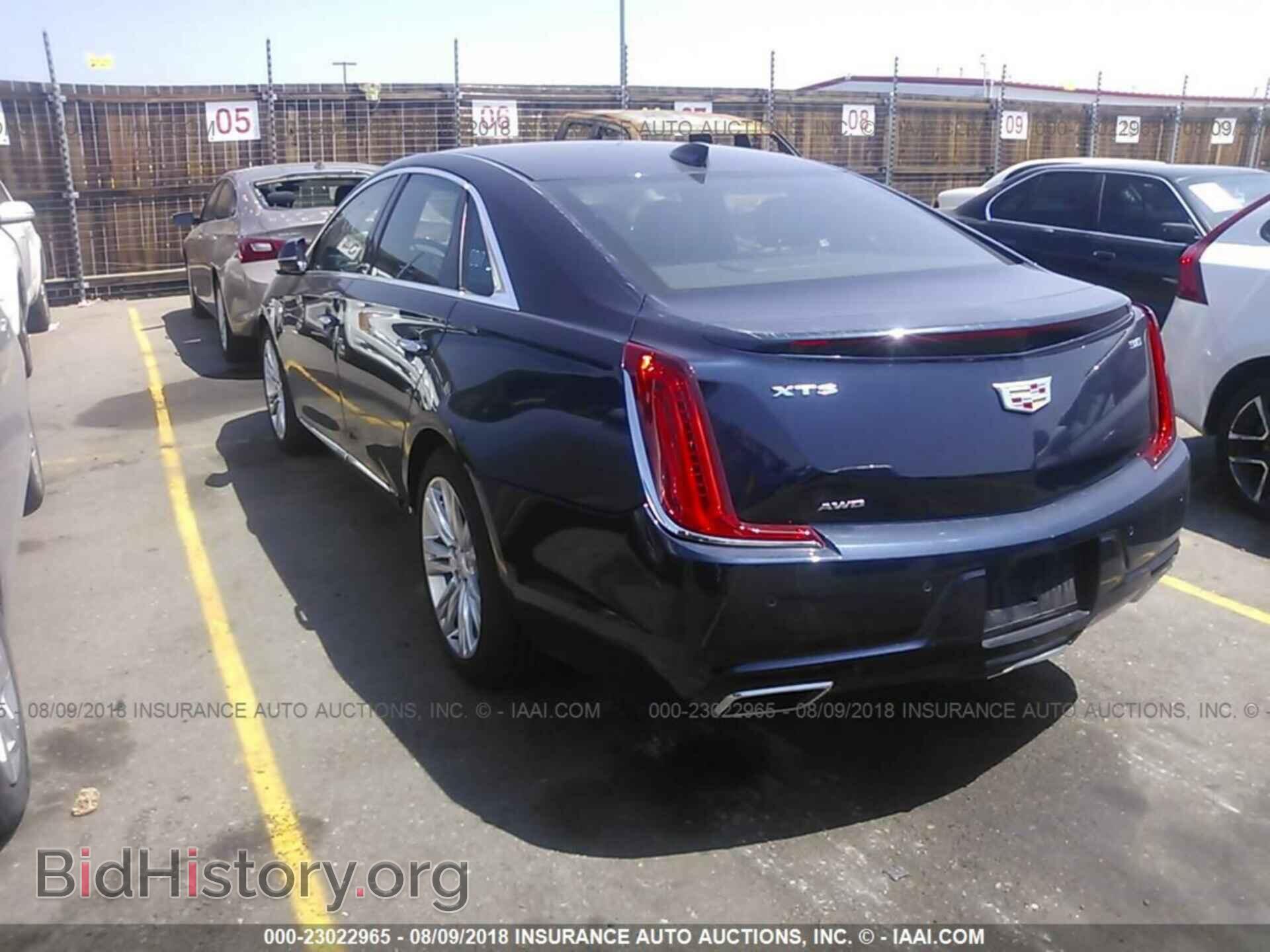 2018 Cadillac Xts - VIN: 2G61N5S32J9164497 - Фото 3
