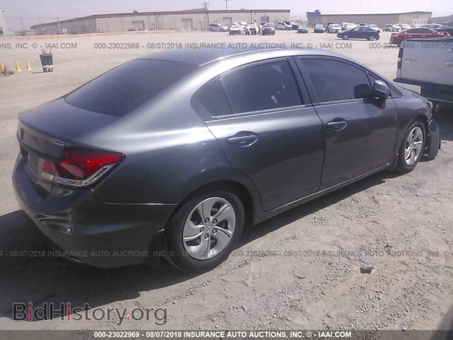 2013 Honda Civic - VIN: 19XFB2E56DE025776 - Фото 4