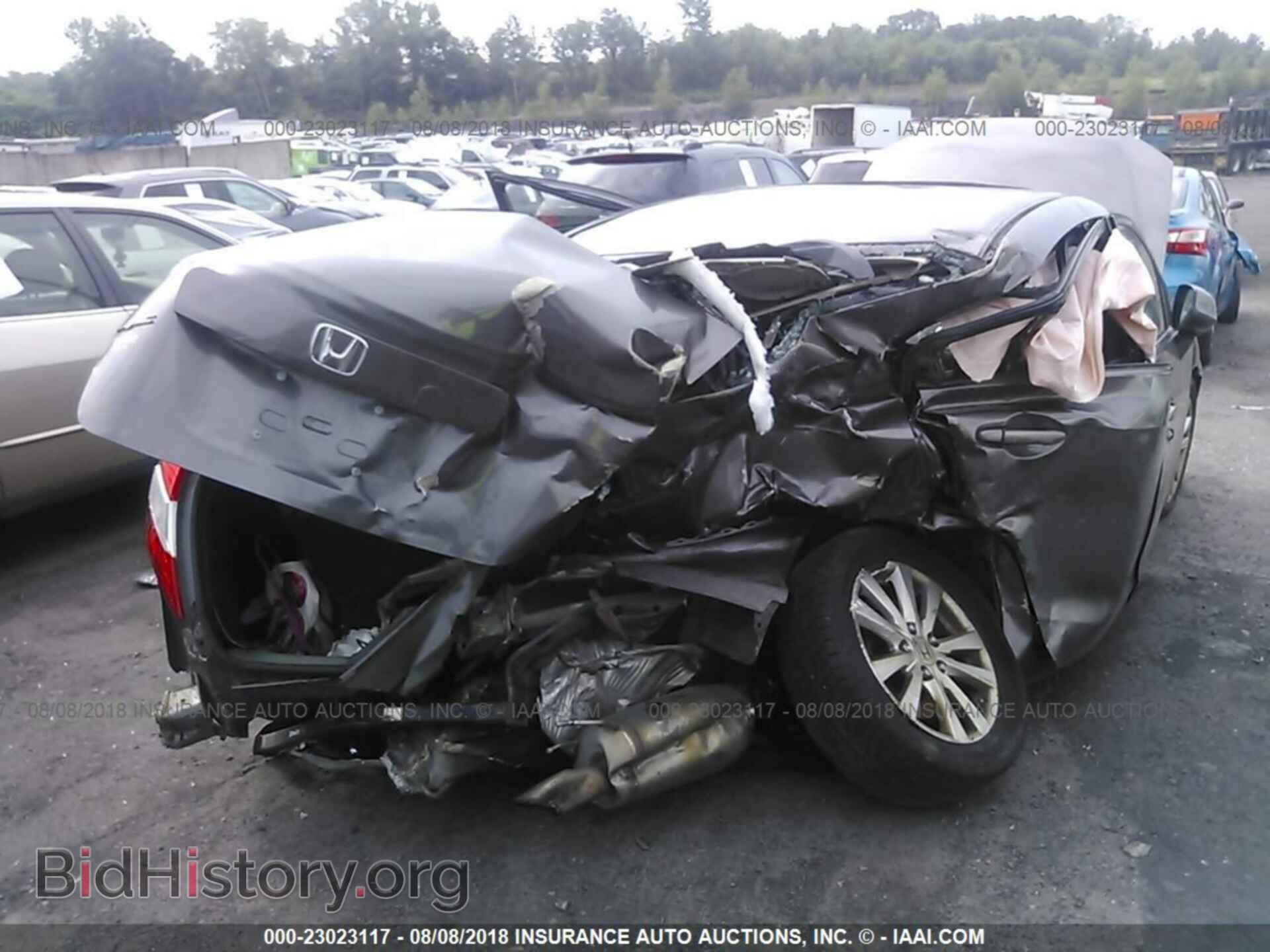 2012 Honda Civic - VIN: 19XFB2F98CE329773 - Photo 6