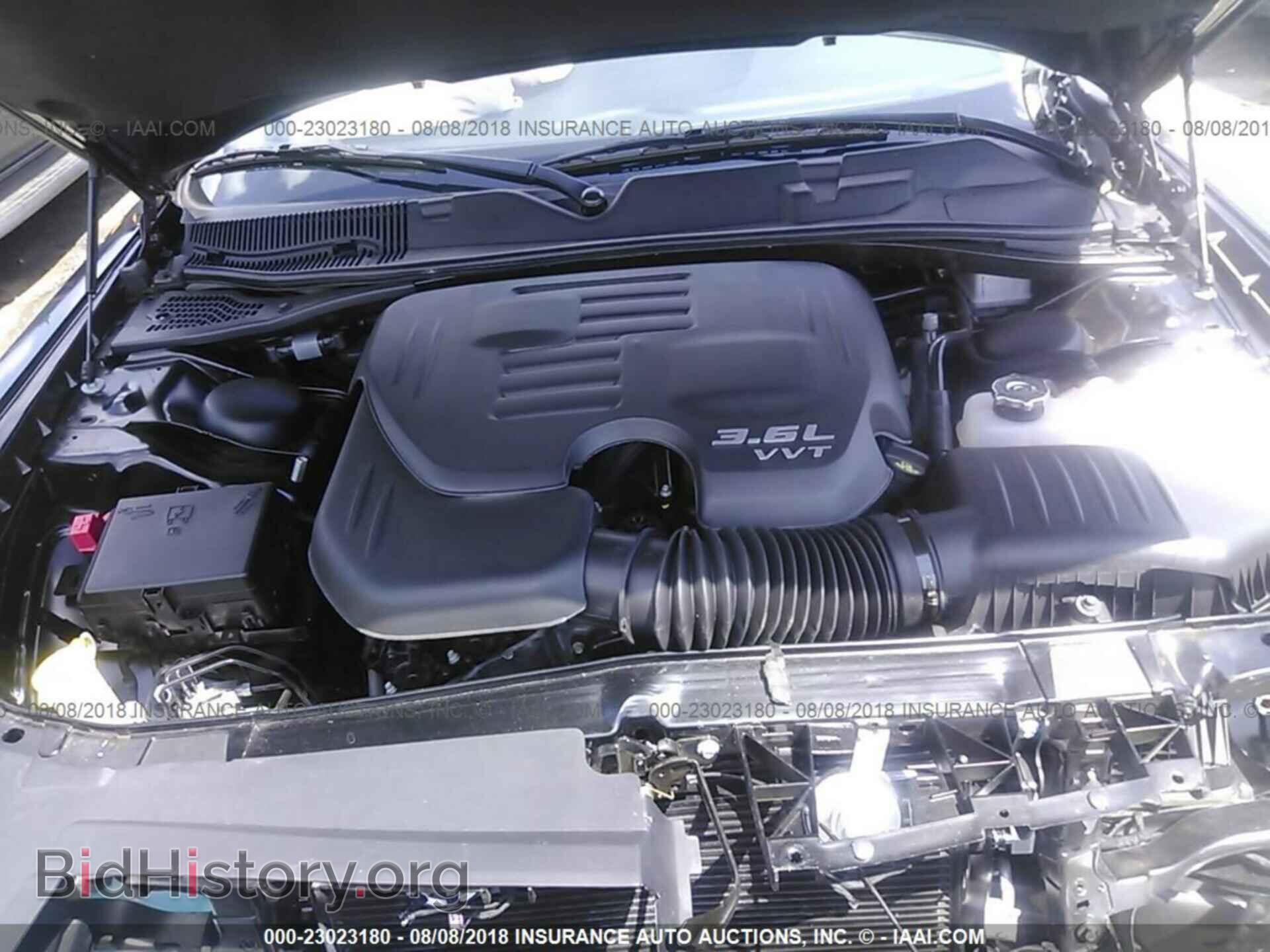 2018 Dodge Challenger - VIN: 2C3CDZAG5JH246335 - Фото 10