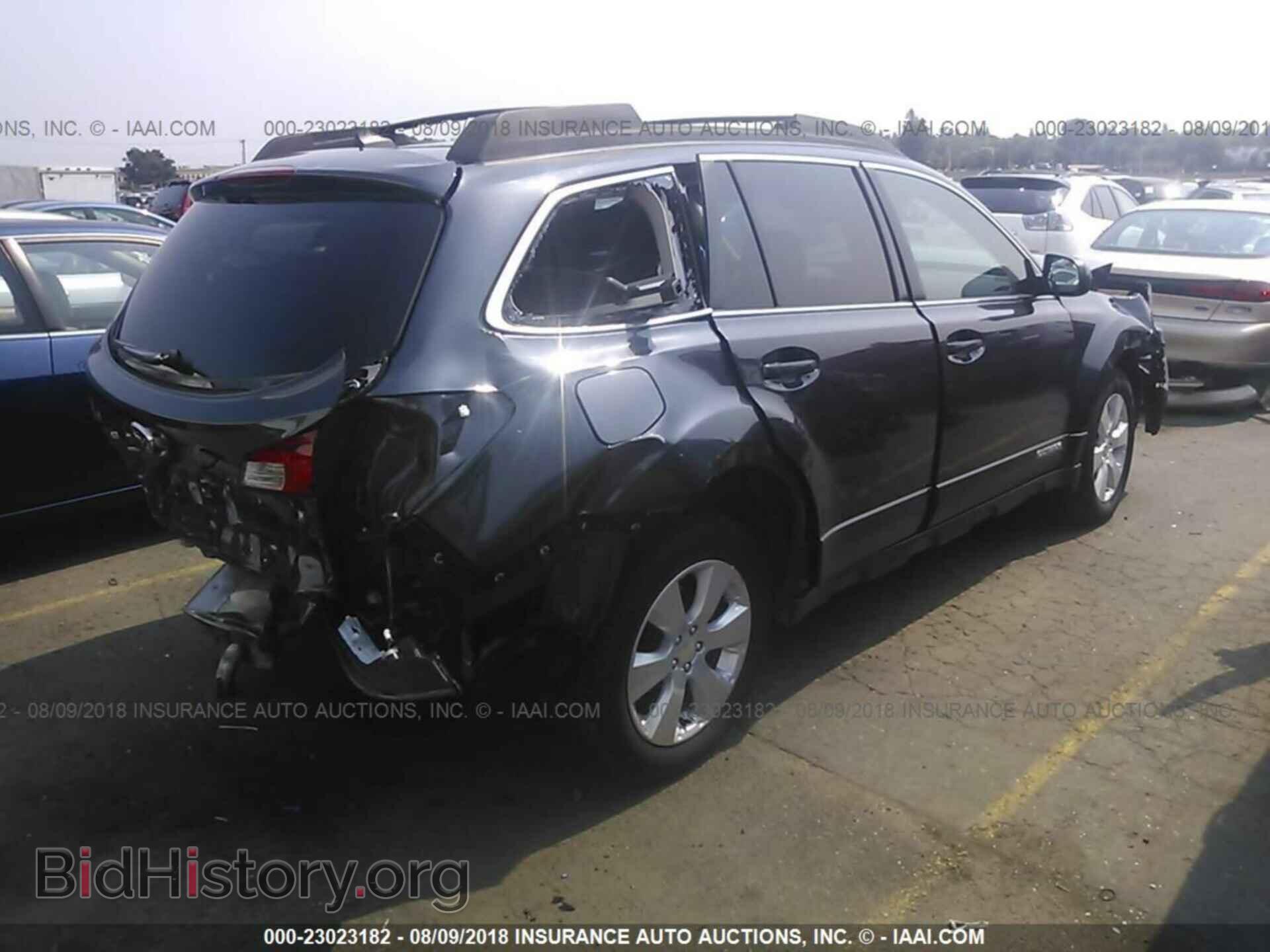 2011 Subaru Outback - VIN: 4S4BRBKC1B3348694 - Фото 4