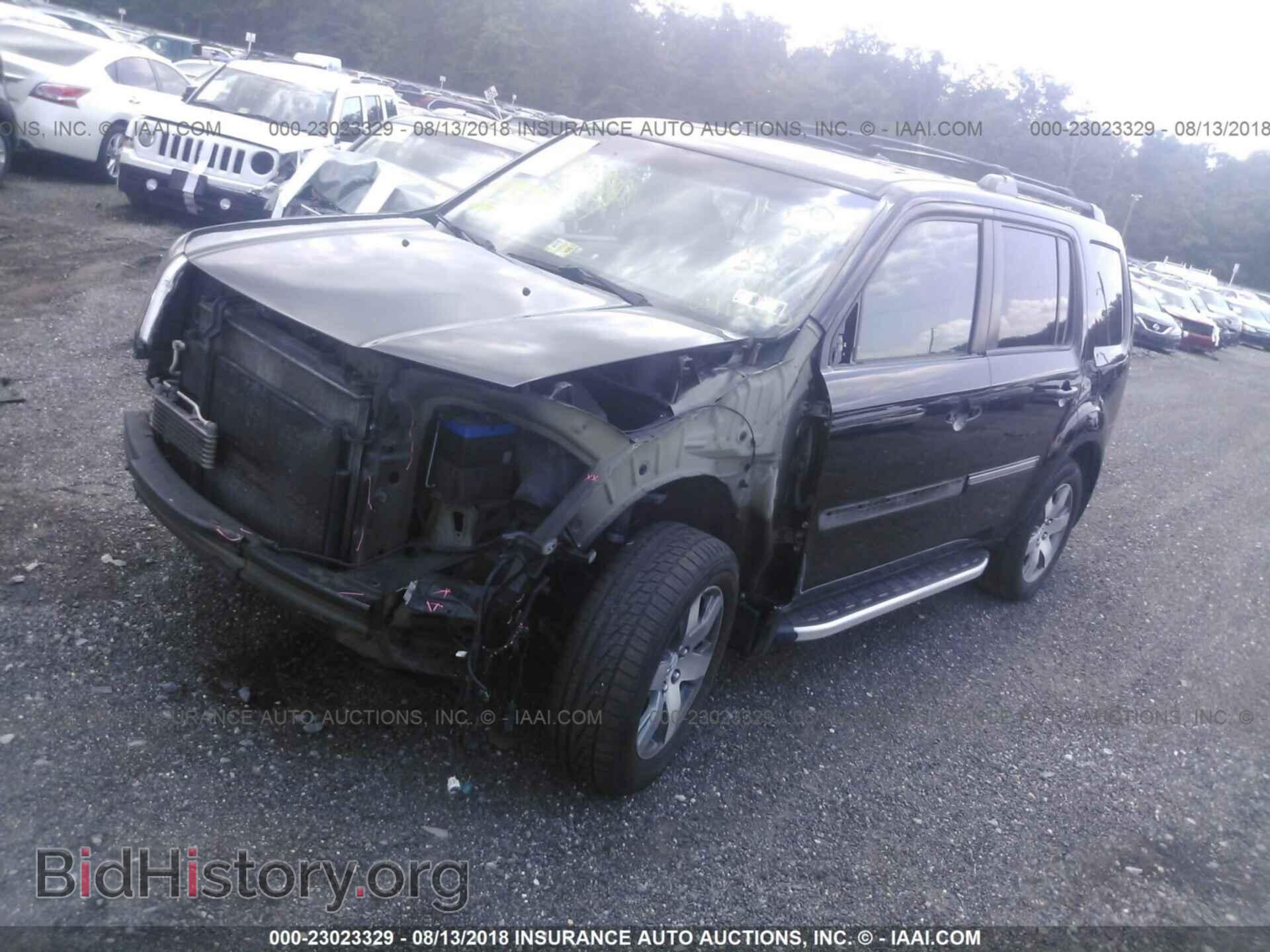 2011 Honda Pilot - VIN: 5FNYF4H93BB041240 - Фото 2