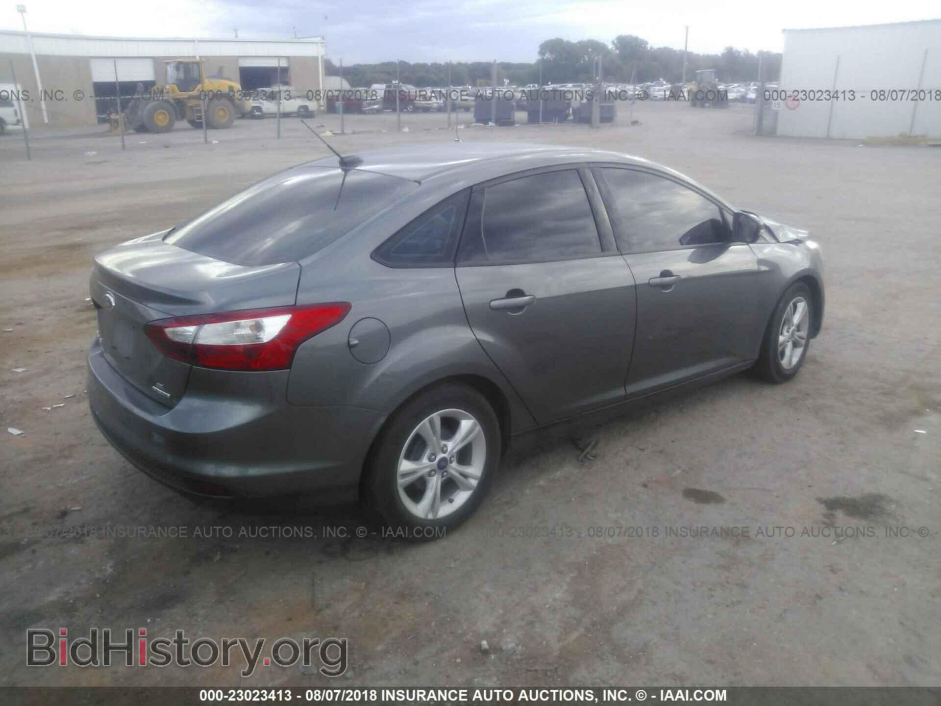 2013 Ford Focus - VIN: 1FADP3F22DL263916 - Photo 4