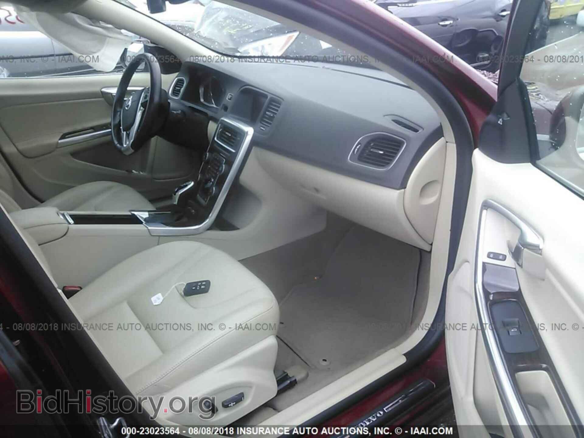 2015 VOLVO S60 - VIN: YV140MFB7F1310063 - Фото 5