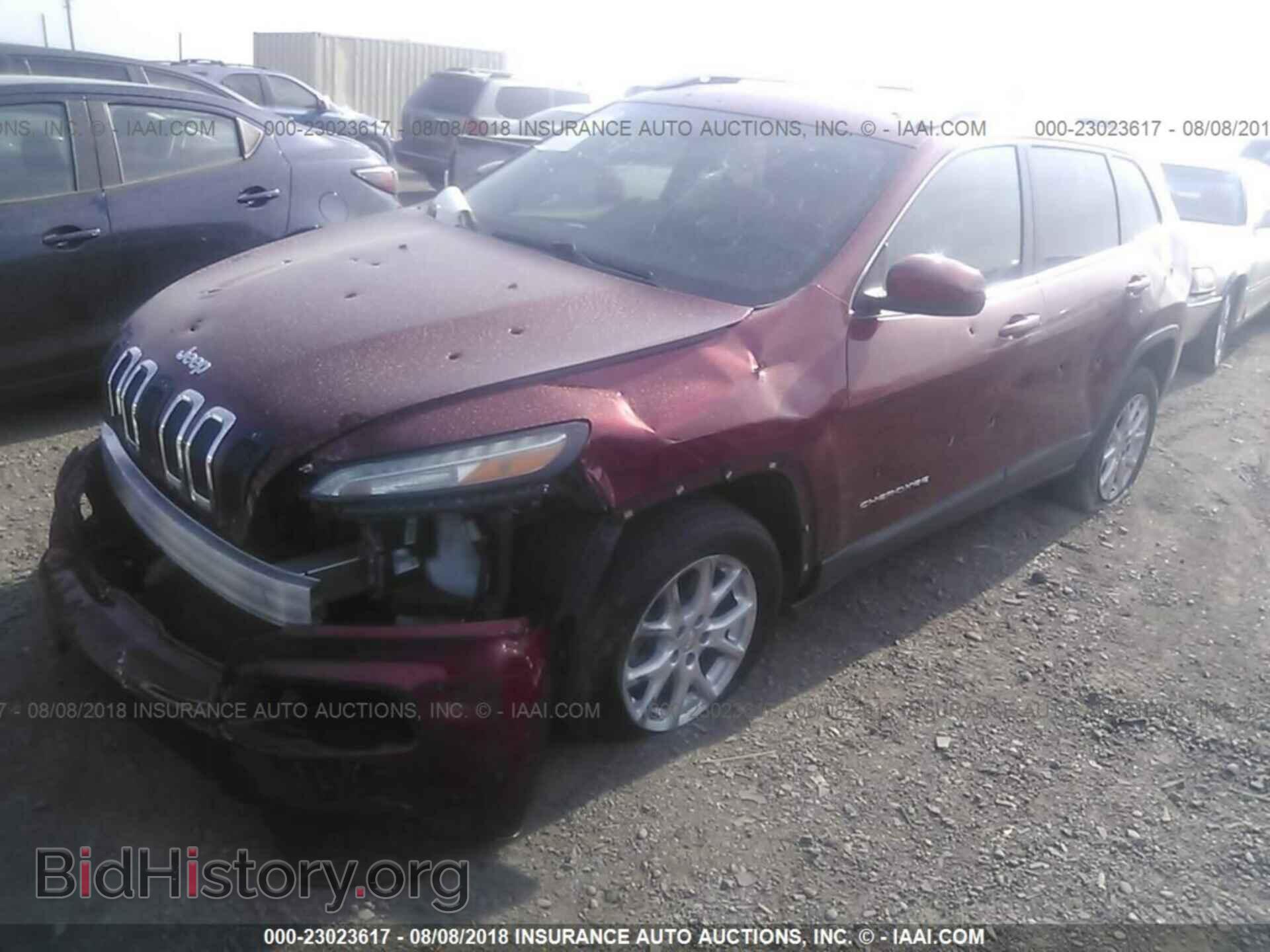2014 Jeep Cherokee - VIN: 1C4PJLCBXEW201001 - Фото 2