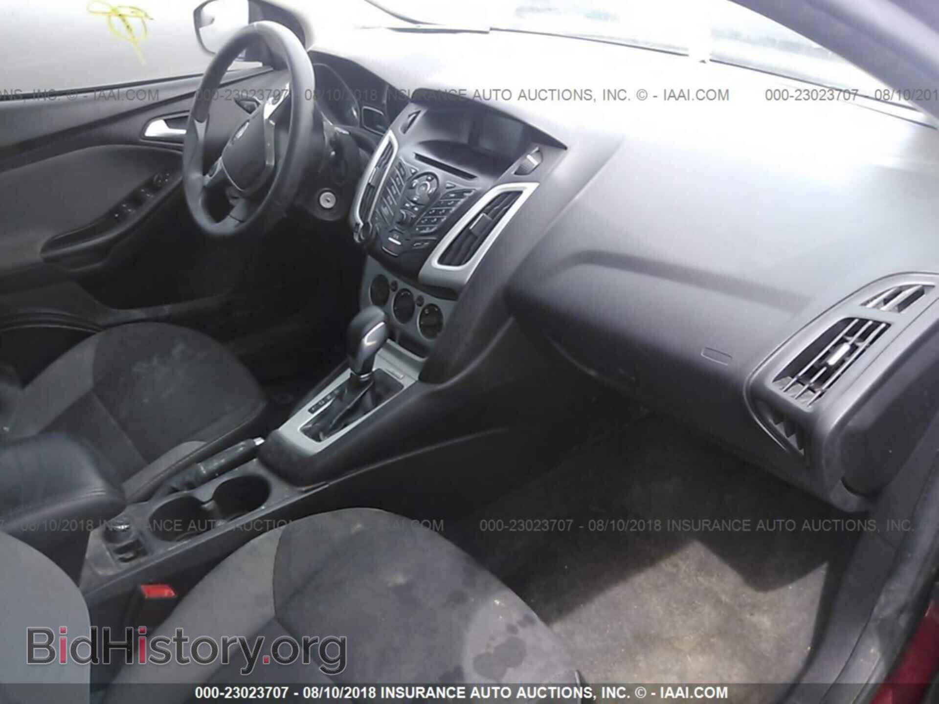 2014 Ford Focus - VIN: 1FADP3F22EL440076 - Фото 5