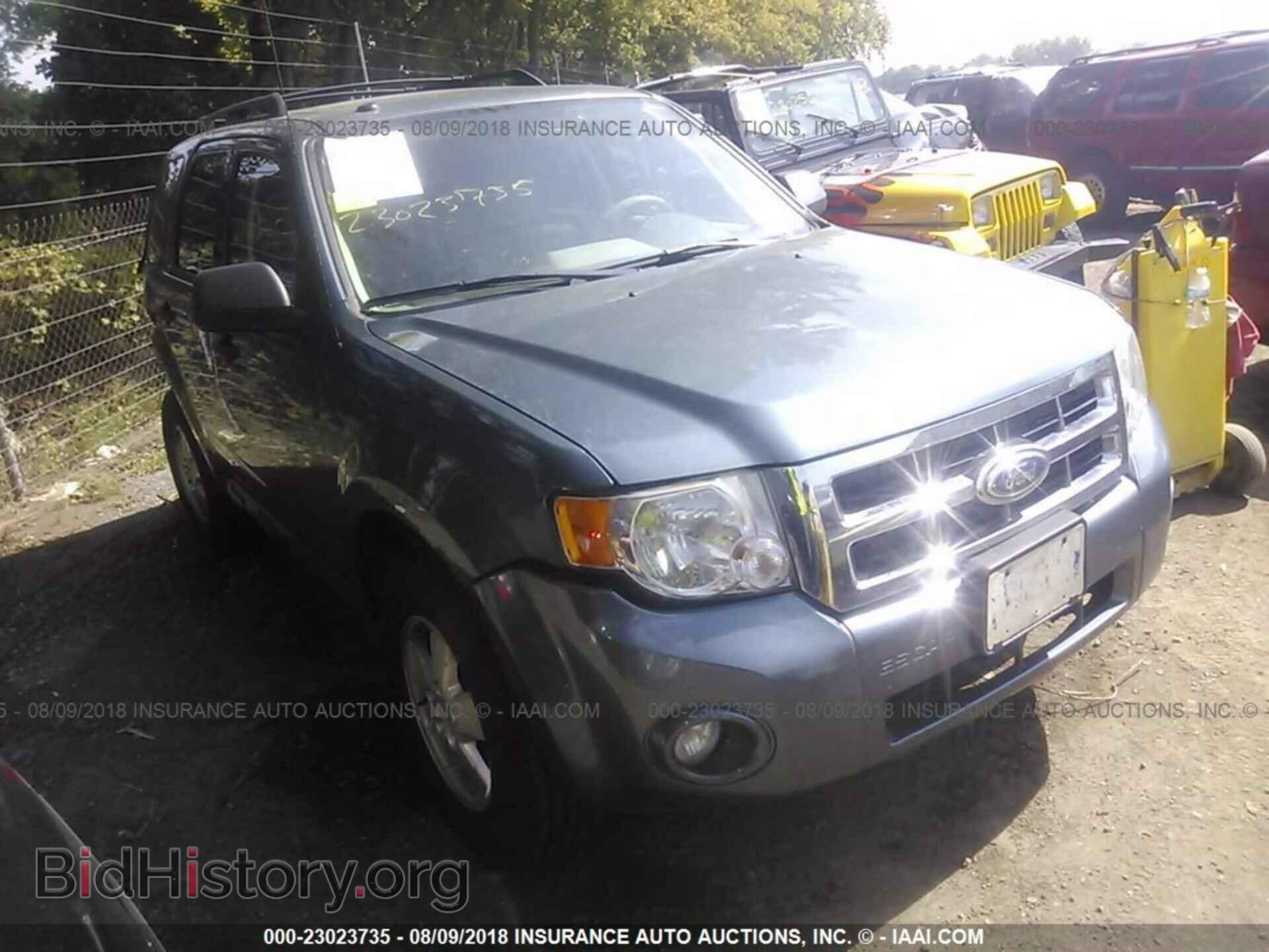 Photo 1FMCU0D75CKA87407 - Ford Escape 2012