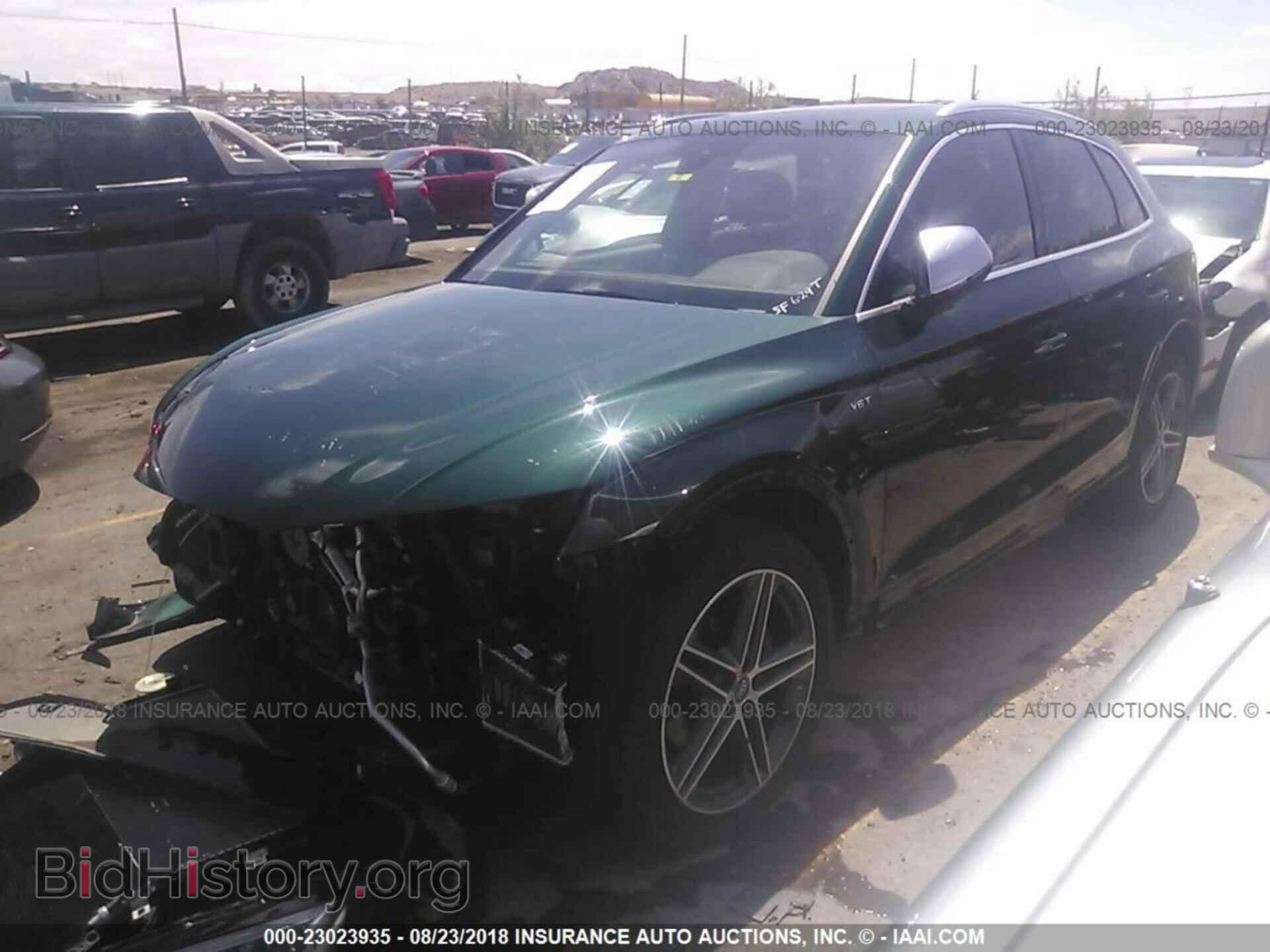 2018 Audi Sq5 - VIN: WA1A4AFY3J2107409 - Фото 2