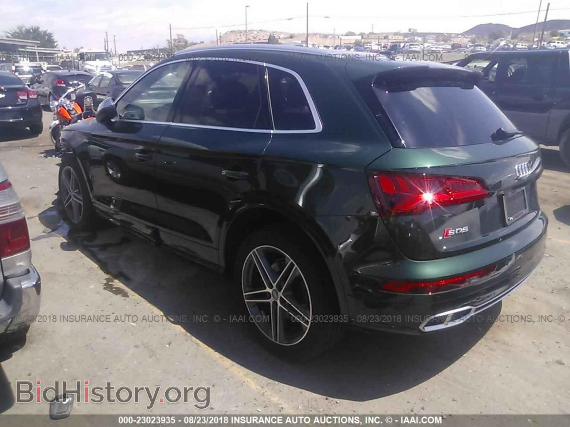 2018 Audi Sq5 - VIN: WA1A4AFY3J2107409 - Фото 3