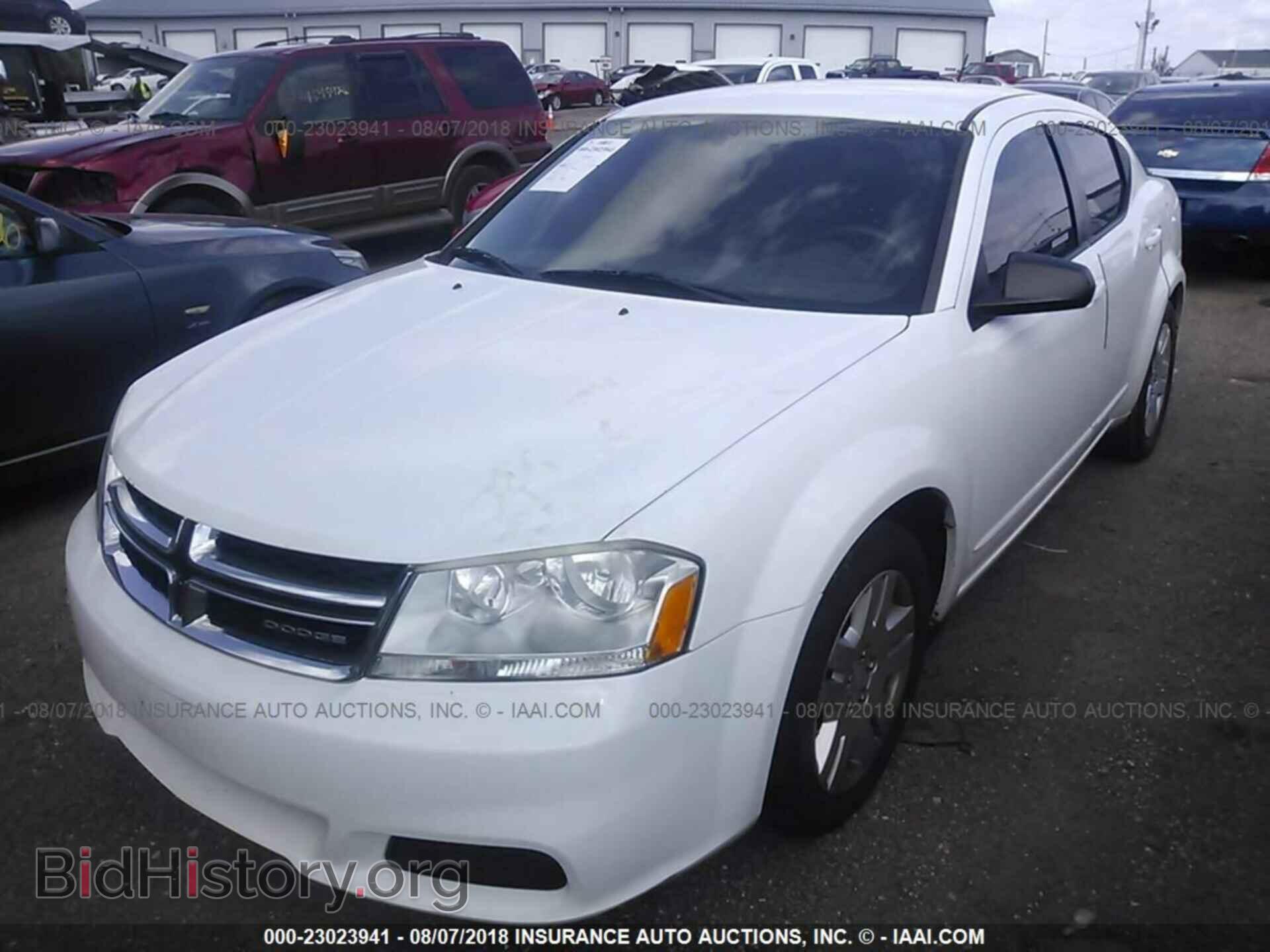 2011 Dodge Avenger - VIN: 1B3BD4FB2BN572725 - Фото 6