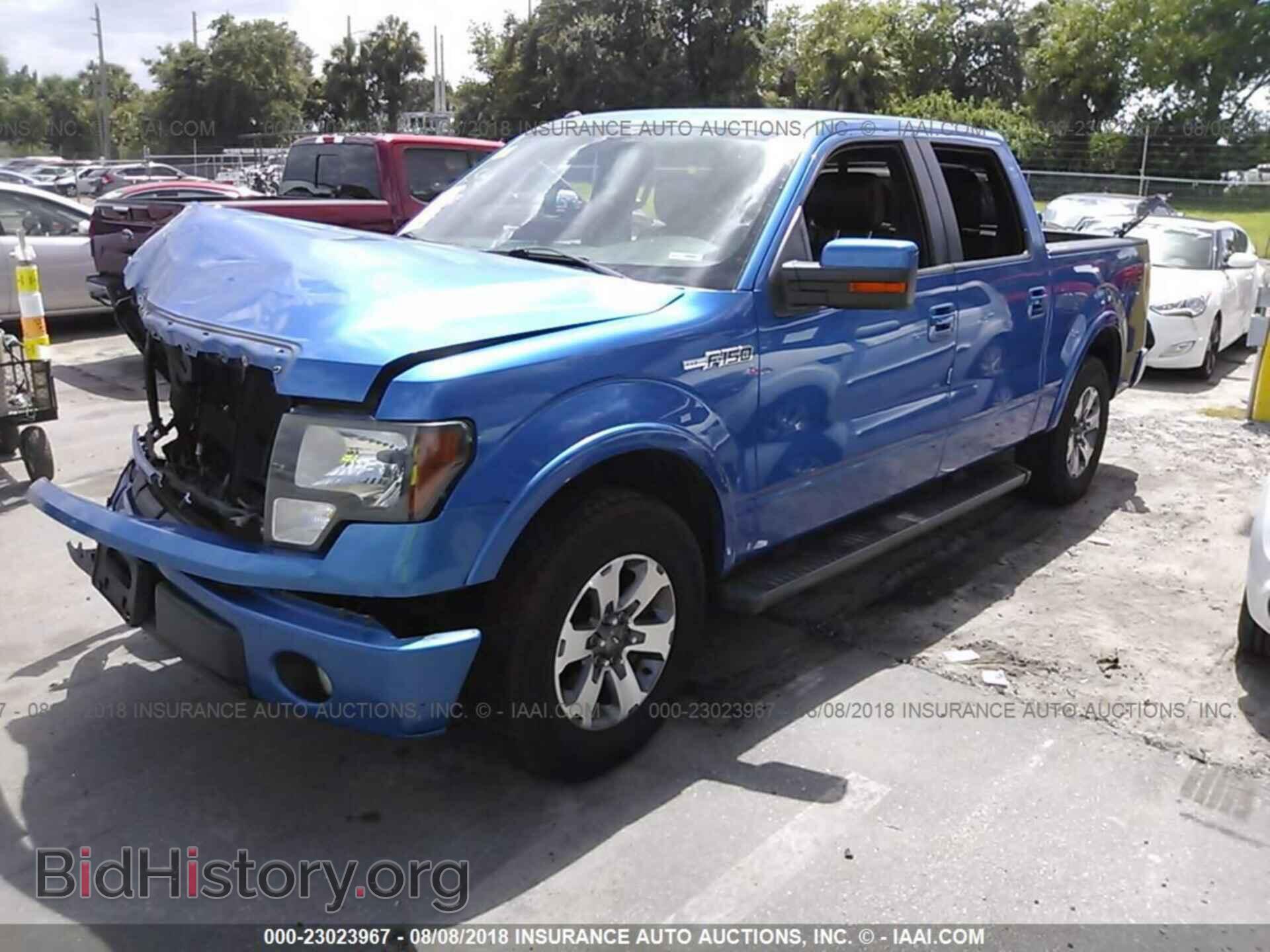 2012 Ford F150 - VIN: 1FTFW1CF4CFA18307 - Фото 2