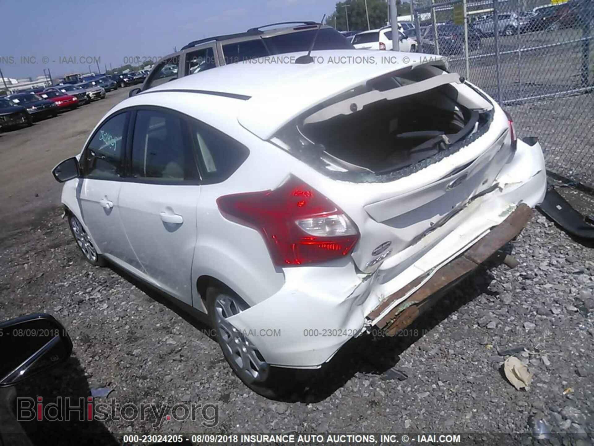 2012 Ford Focus - VIN: 1FAHP3K27CL302960 - Photo 3