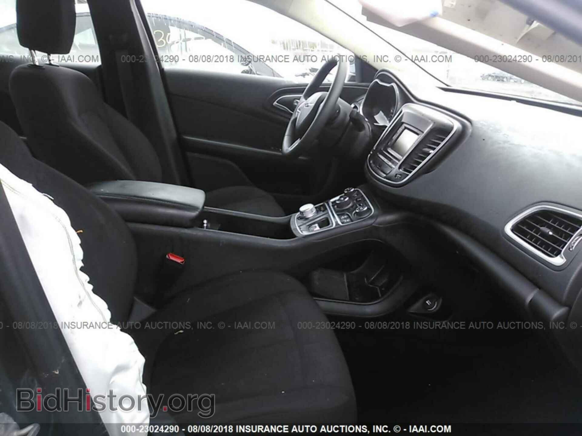 2015 CHRYSLER 200 - VIN: 1C3CCCABXFN642067 - Photo 5