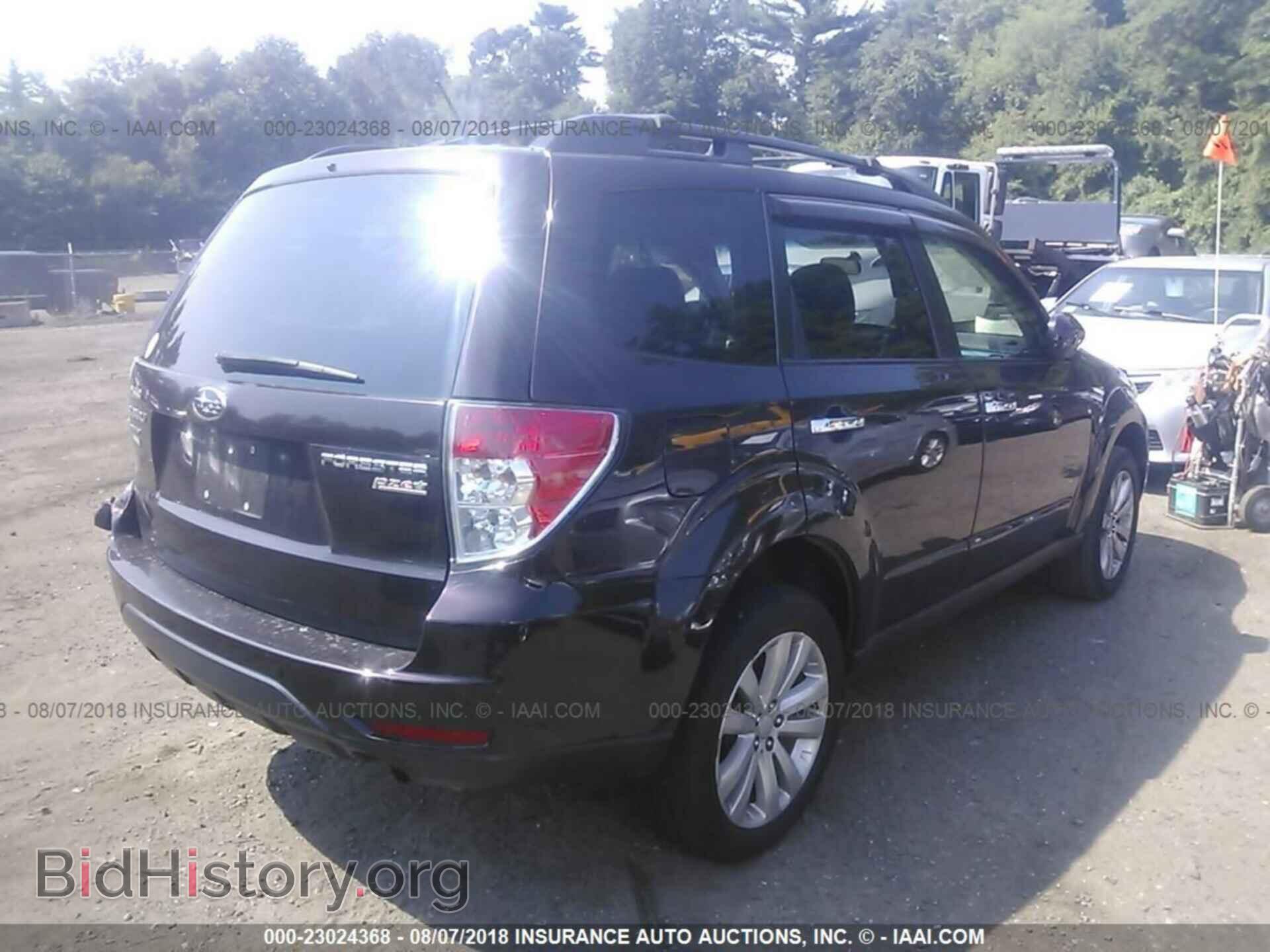 2013 Subaru Forester - VIN: JF2SHADC1DH423318 - Фото 4