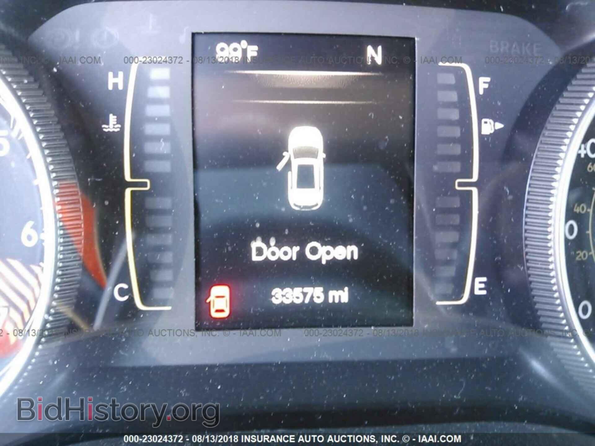 2015 Jeep Cherokee - VIN: 1C4PJLAB1FW636879 - Photo 7