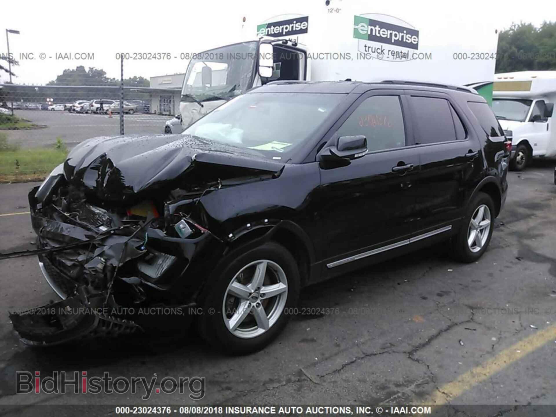 2017 Ford Explorer - VIN: 1FM5K8DH1HGA72371 - Фото 2
