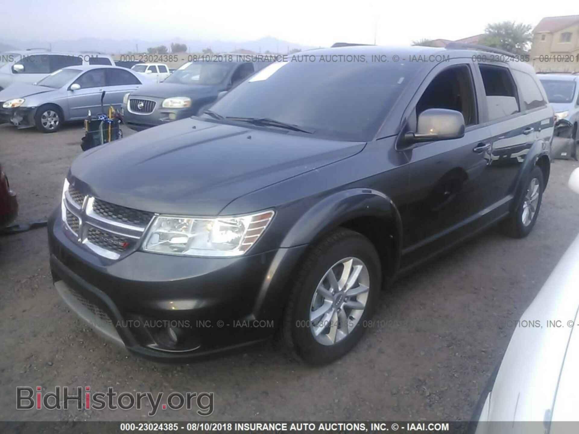 2017 Dodge Journey - VIN: 3C4PDCBB4HT614292 - Photo 2
