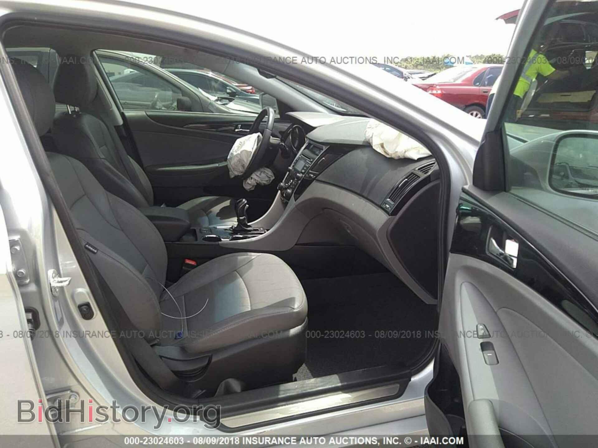 2012 Hyundai Sonata - VIN: 5NPEC4AC5CH482128 - Фото 5