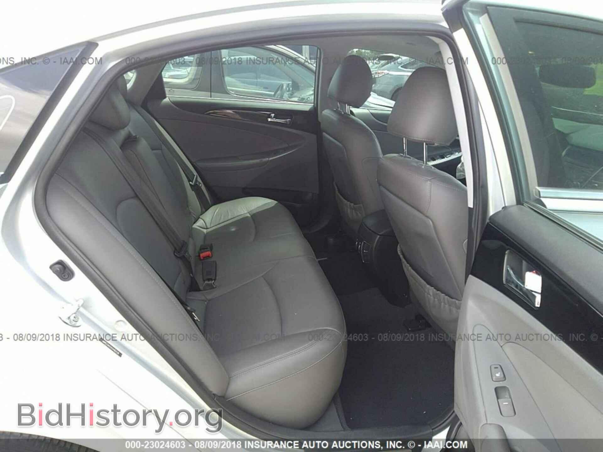 2012 Hyundai Sonata - VIN: 5NPEC4AC5CH482128 - Фото 8