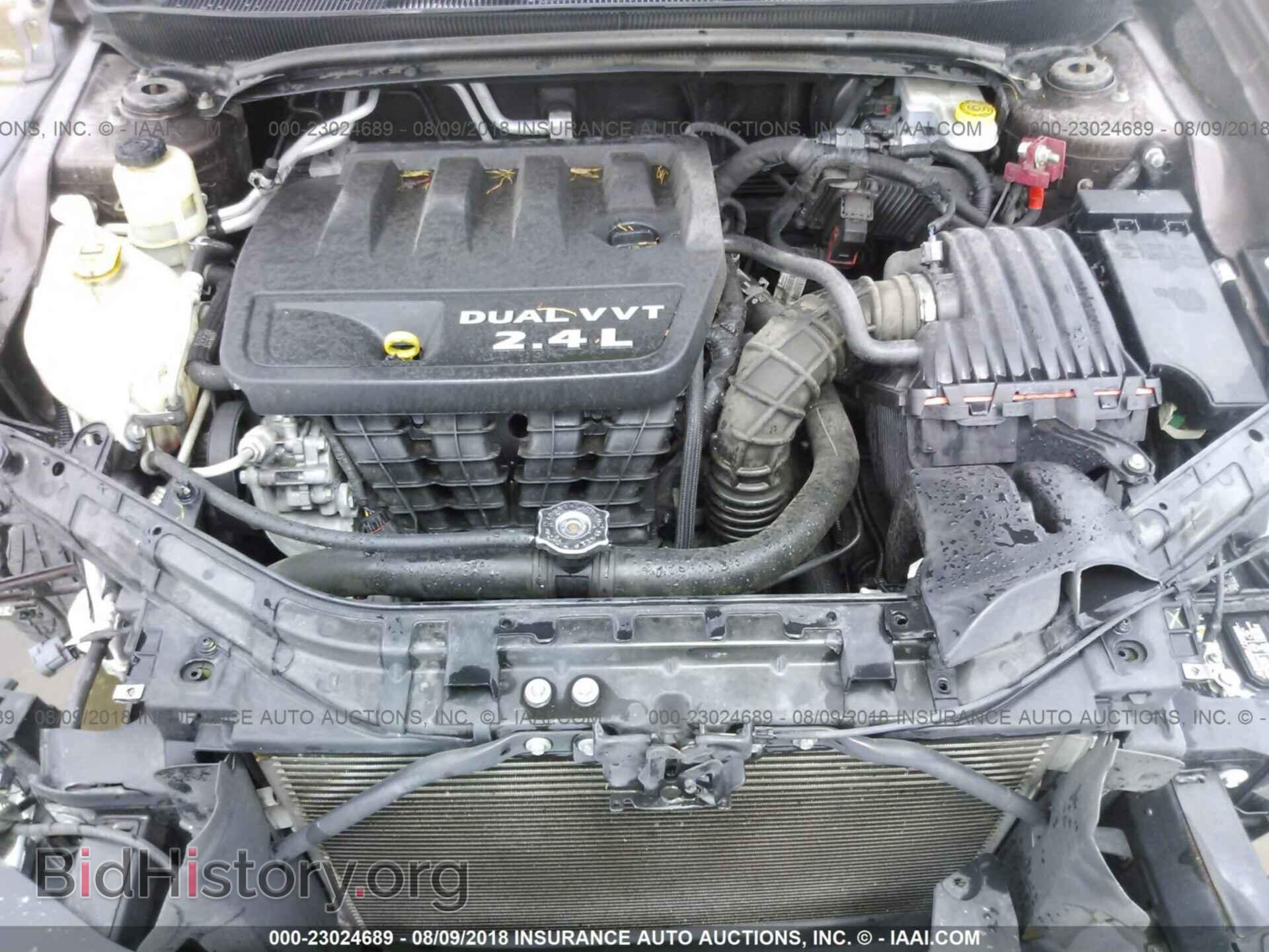 2013 Chrysler 200 - VIN: 1C3CCBBB6DN593195 - Photo 10
