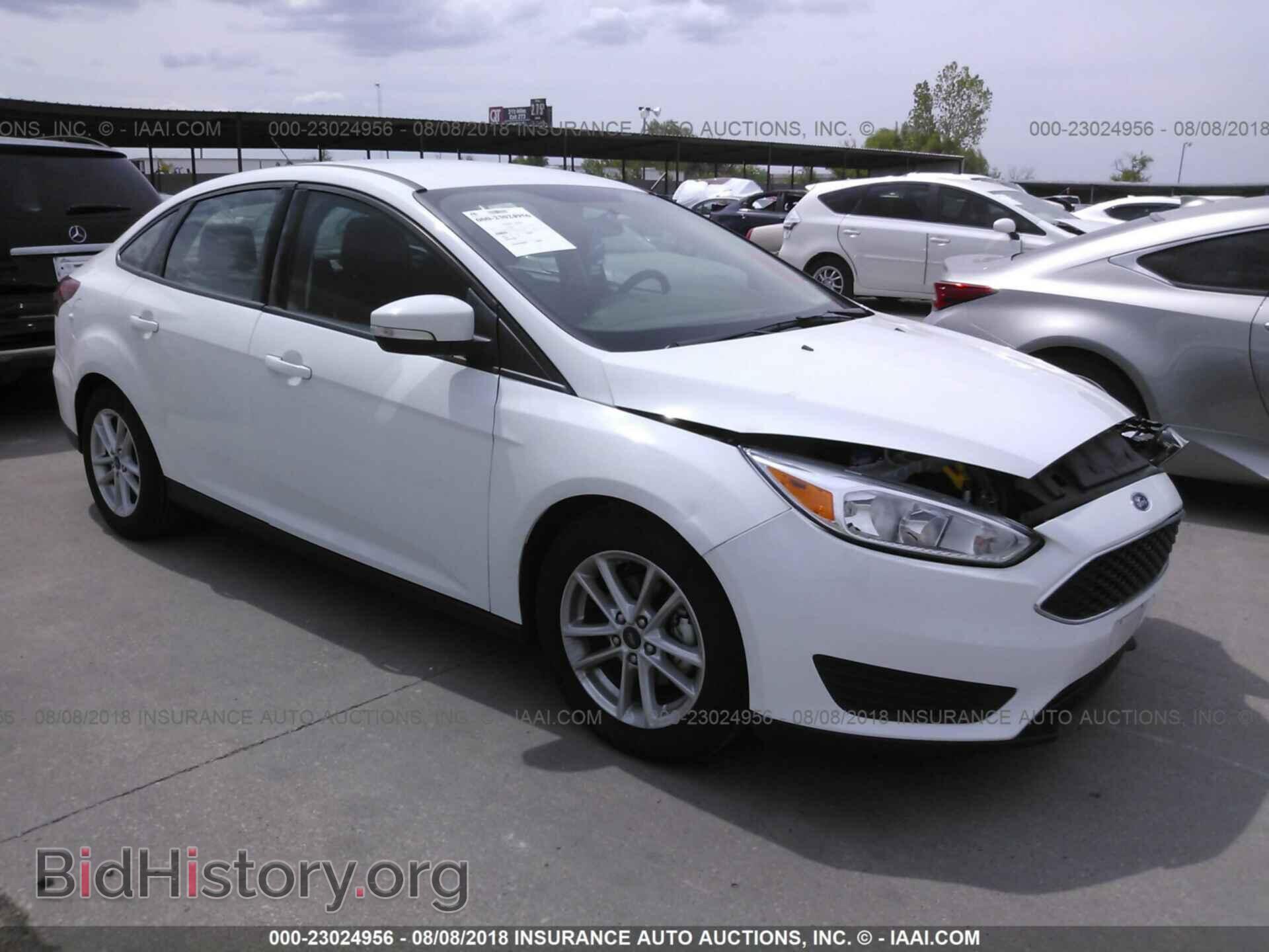Фотография 1FADP3F29HL295395 - Ford Focus 2017