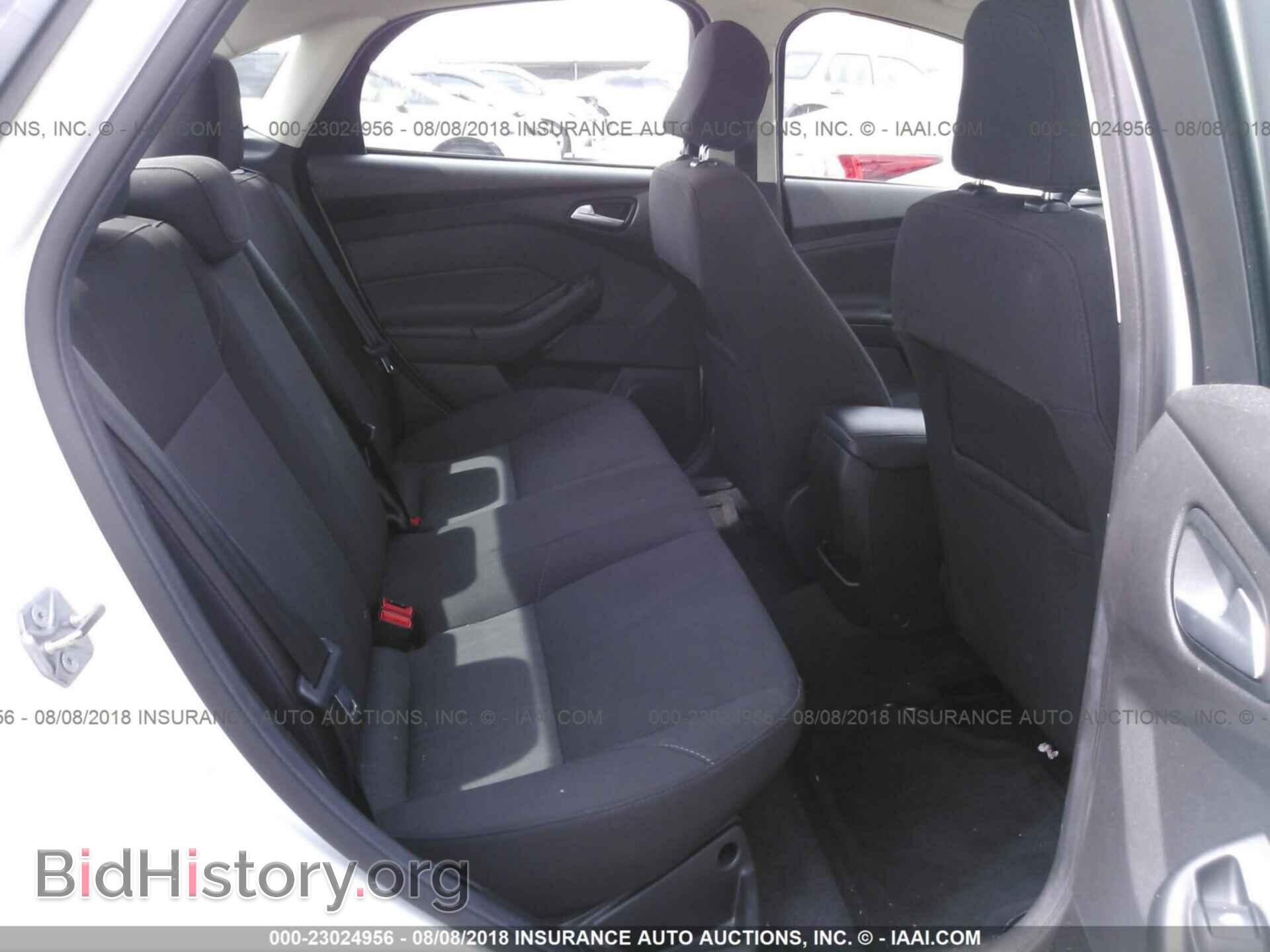 2017 Ford Focus - VIN: 1FADP3F29HL295395 - Фото 8