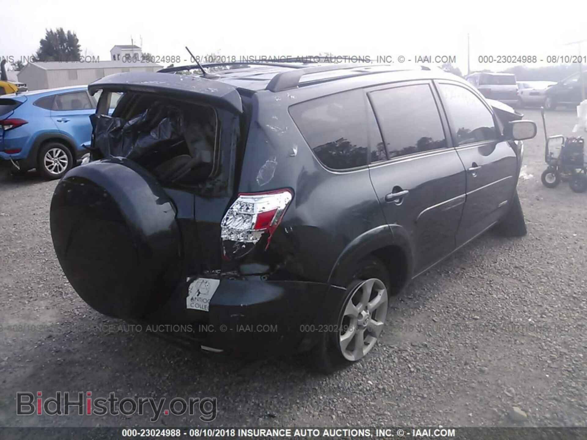 2011 Toyota Rav4 - VIN: 2T3DF4DV9BW093497 - Photo 4