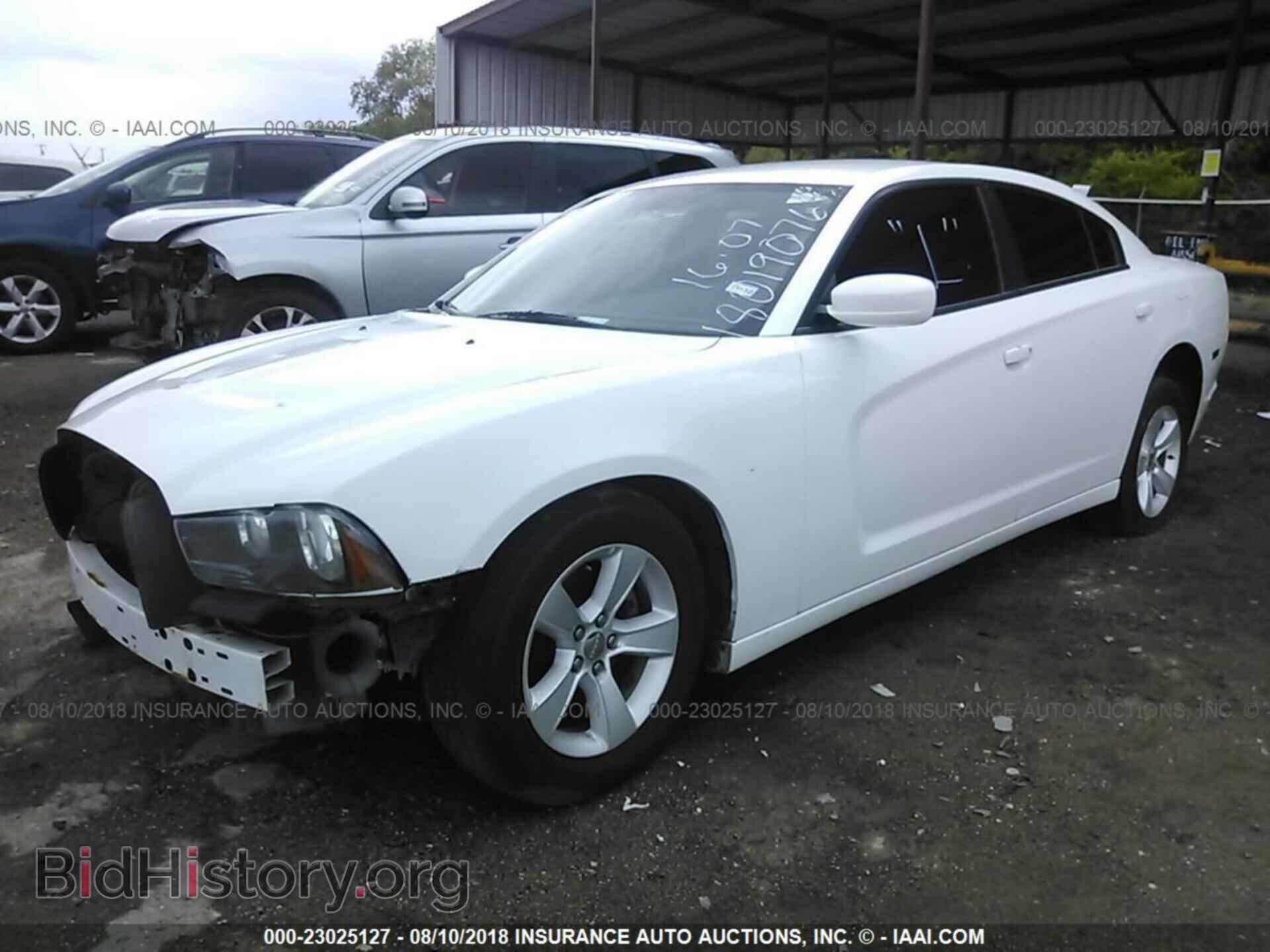 2013 Dodge Charger - VIN: 2C3CDXBG6DH636528 - Фото 2