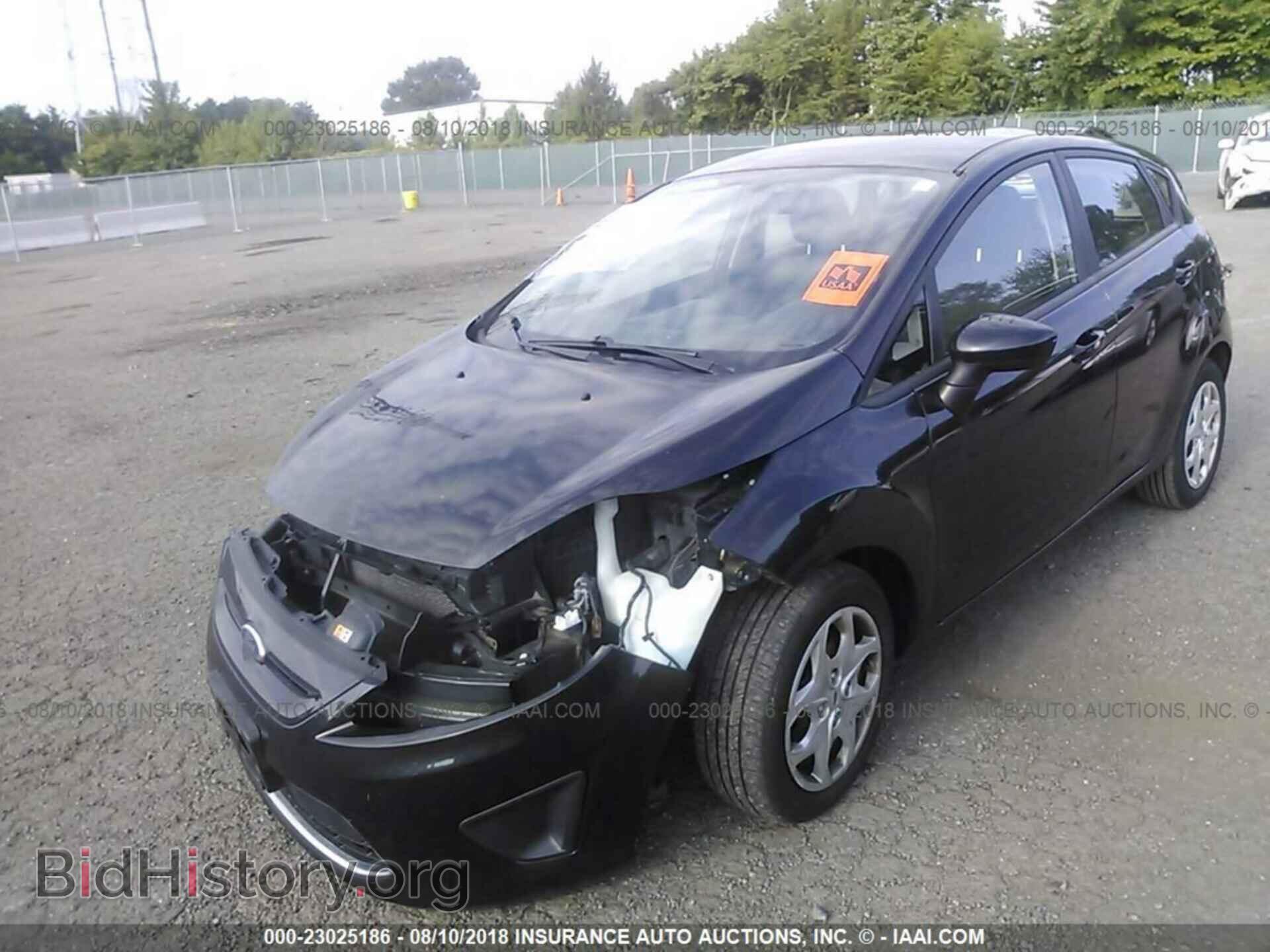 2012 Ford Fiesta - VIN: 3FADP4EJ1CM175998 - Фото 2