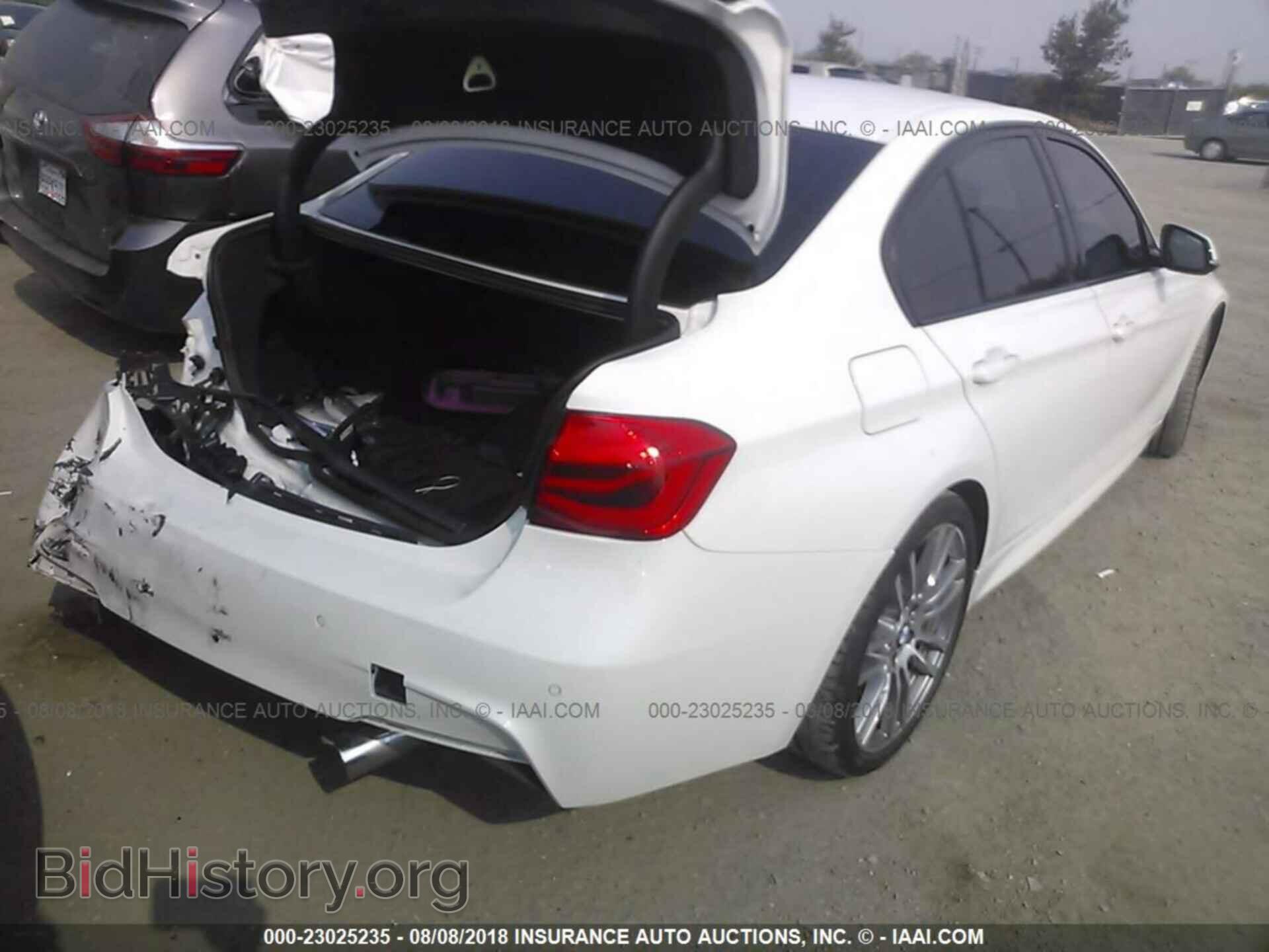 2016 BMW 340 (VIN WBA8B3G50GNU34963) — photo 4 of 10
