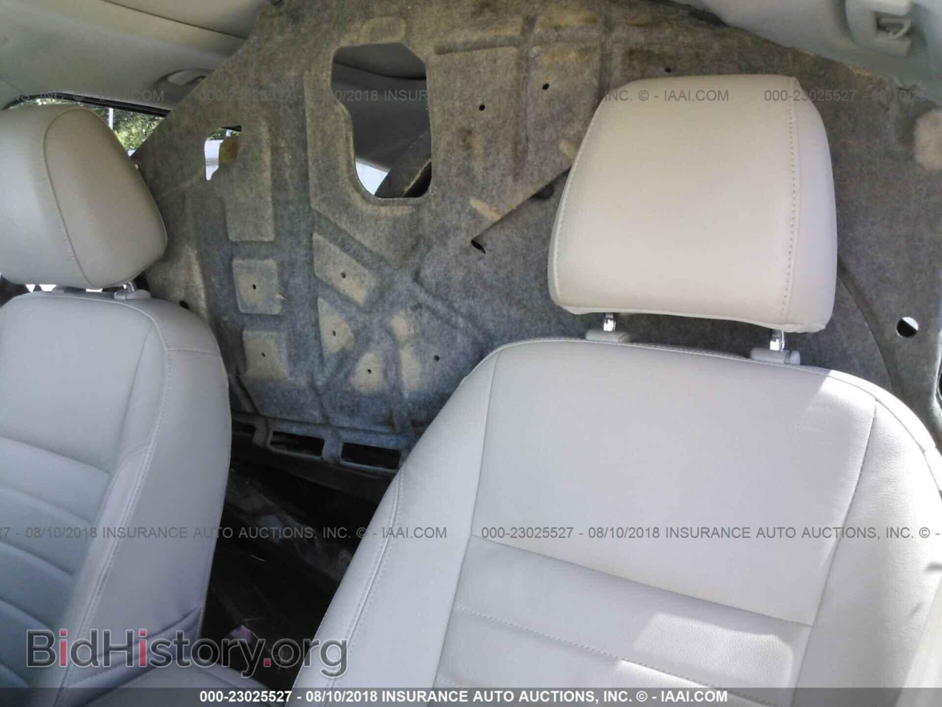 2014 Ford Escape - VIN: 1FMCU9J98EUC11641 - Photo 8